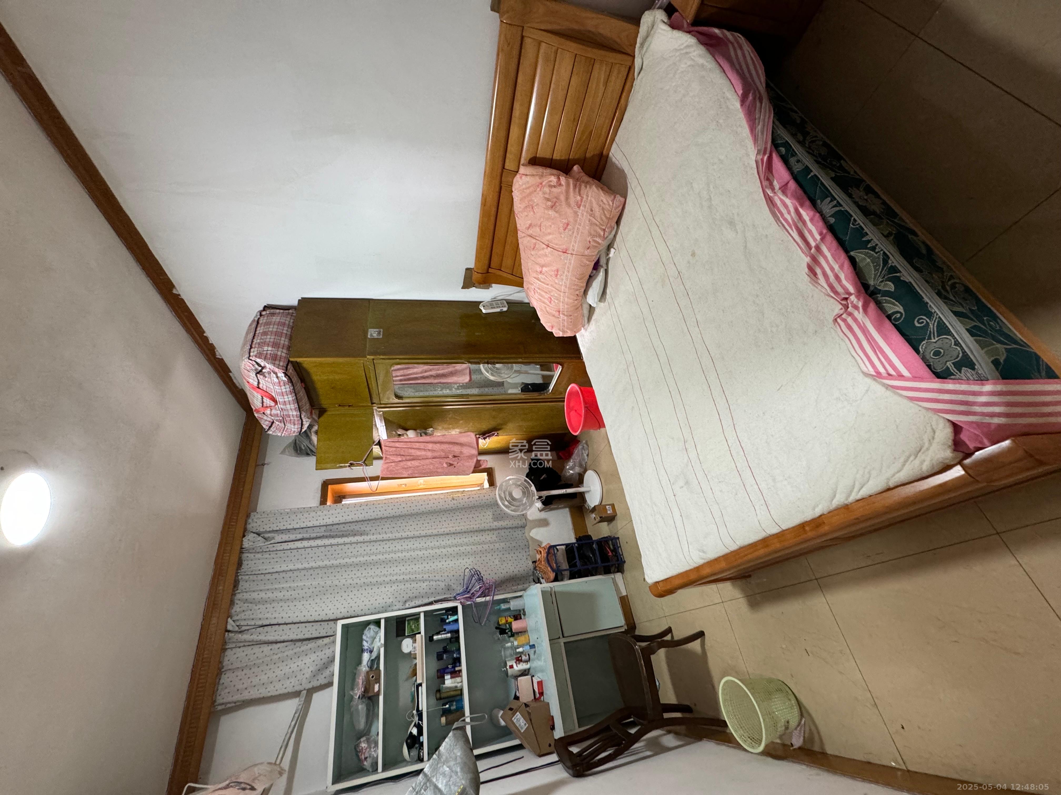 隆华金属宿舍  3室2厅1卫    2400.0元/月 隆华金属宿舍  3室2厅1卫    2400.0元/月室内图