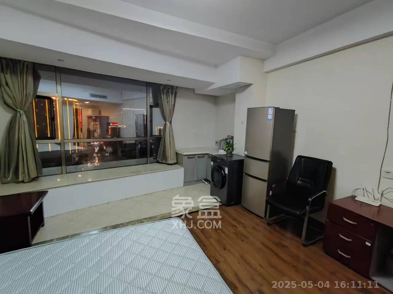 泉昇同福大厦  1室1厅1卫   1600.00元/月室内图