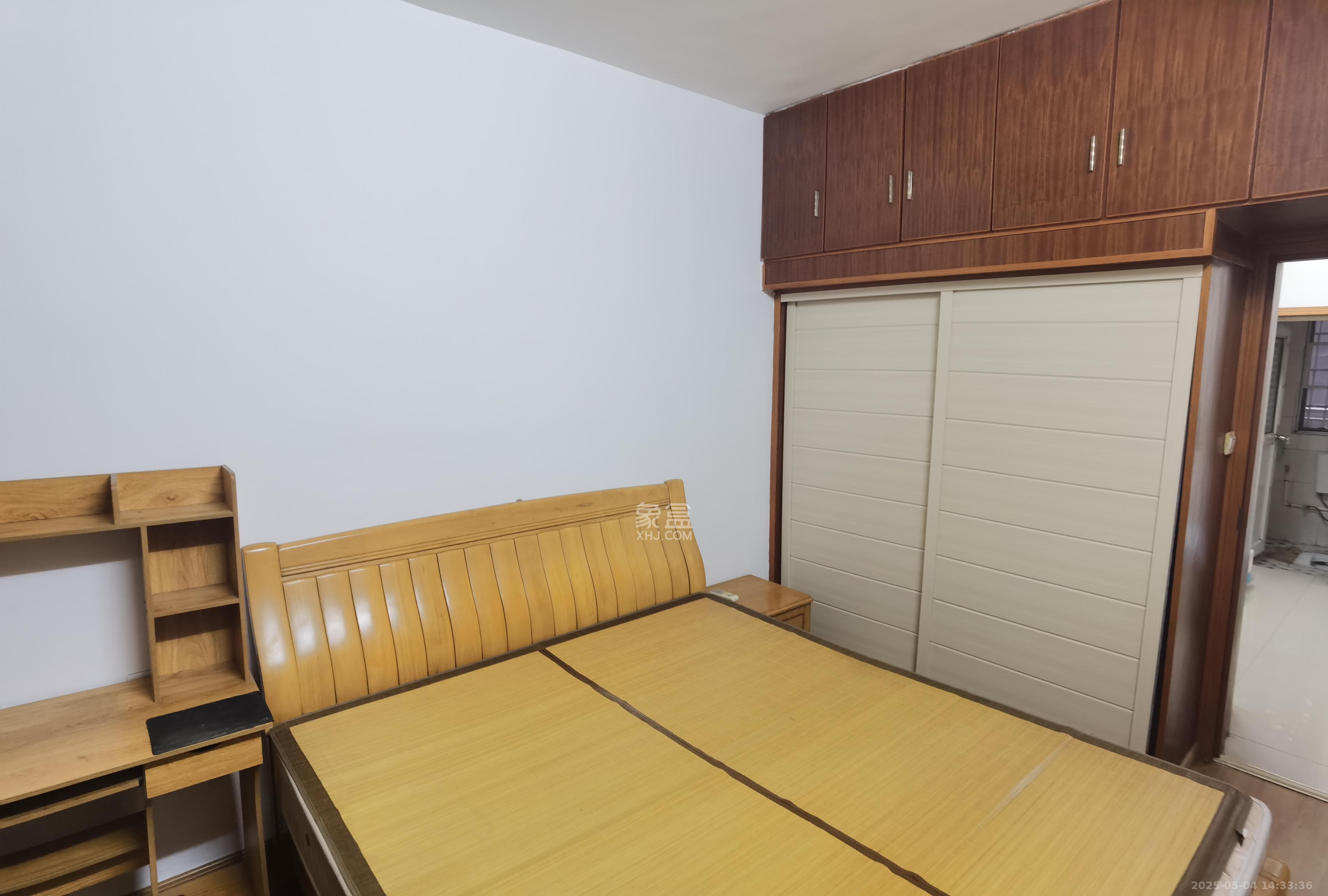 茶园坡社区(原王家冲社区)  2室1厅1卫   1500.00元/月室内图