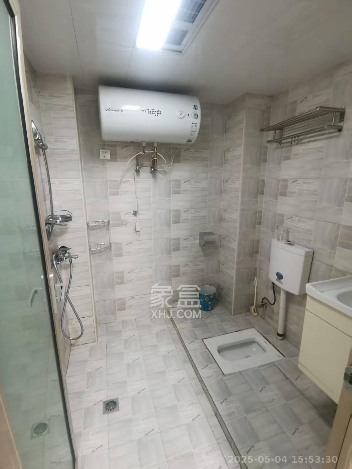 滨江一号（丰泰花园）  1室0厅0卫   1400.00元/月室内图