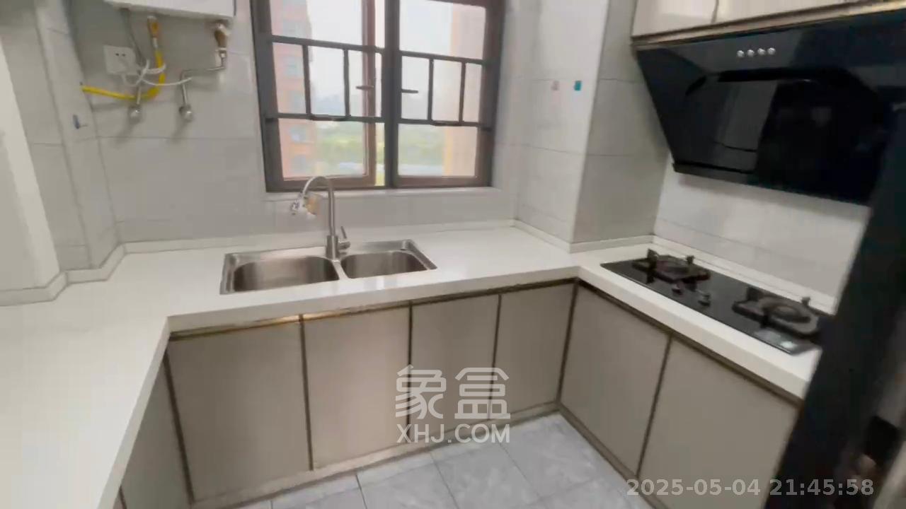 嘉雨兴园  2室1厅1卫   2600.00元/月室内图