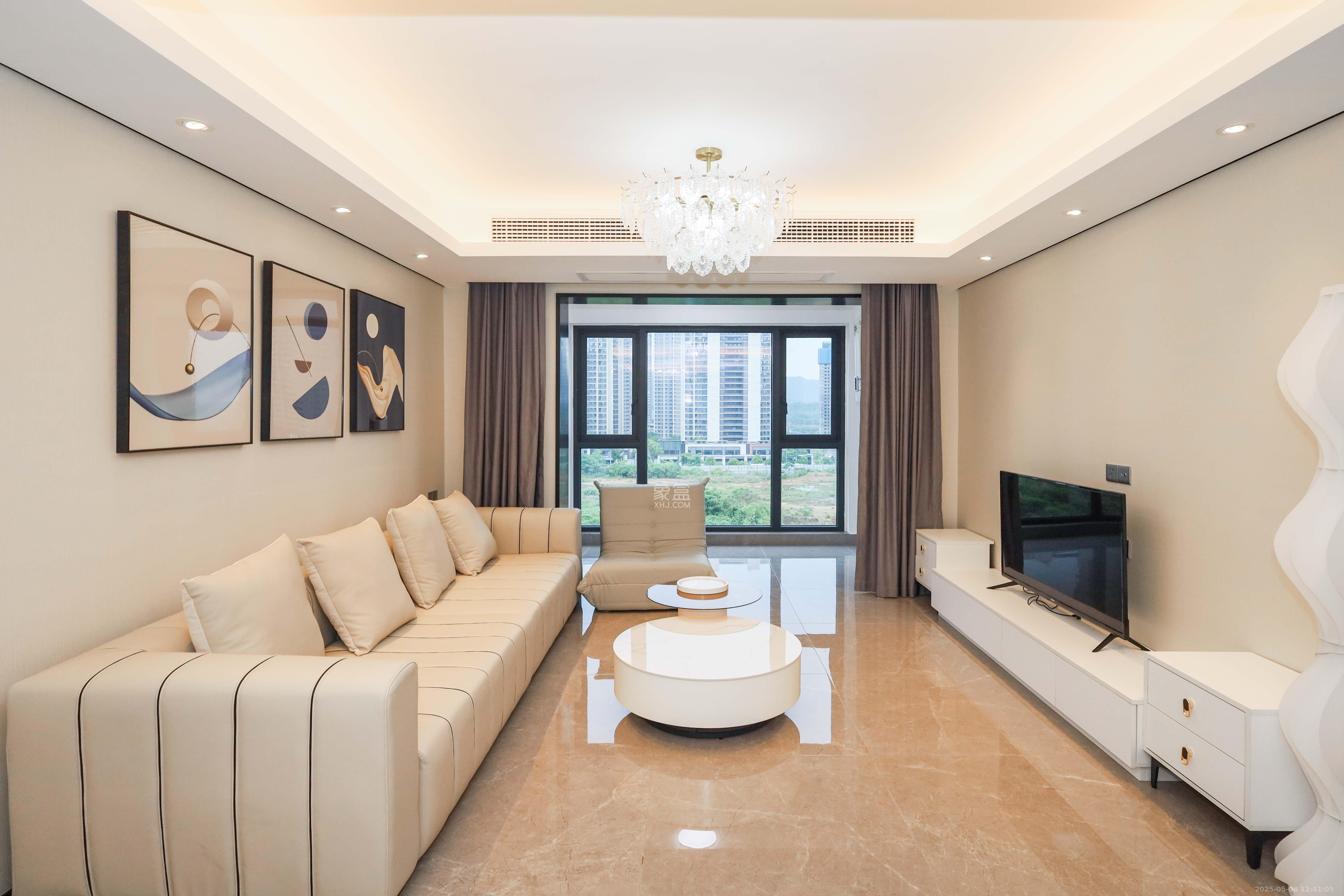 中海麓山境北区 3室2厅2卫 149.96万 中海麓山境北区 3室2厅2卫 149.96万客厅