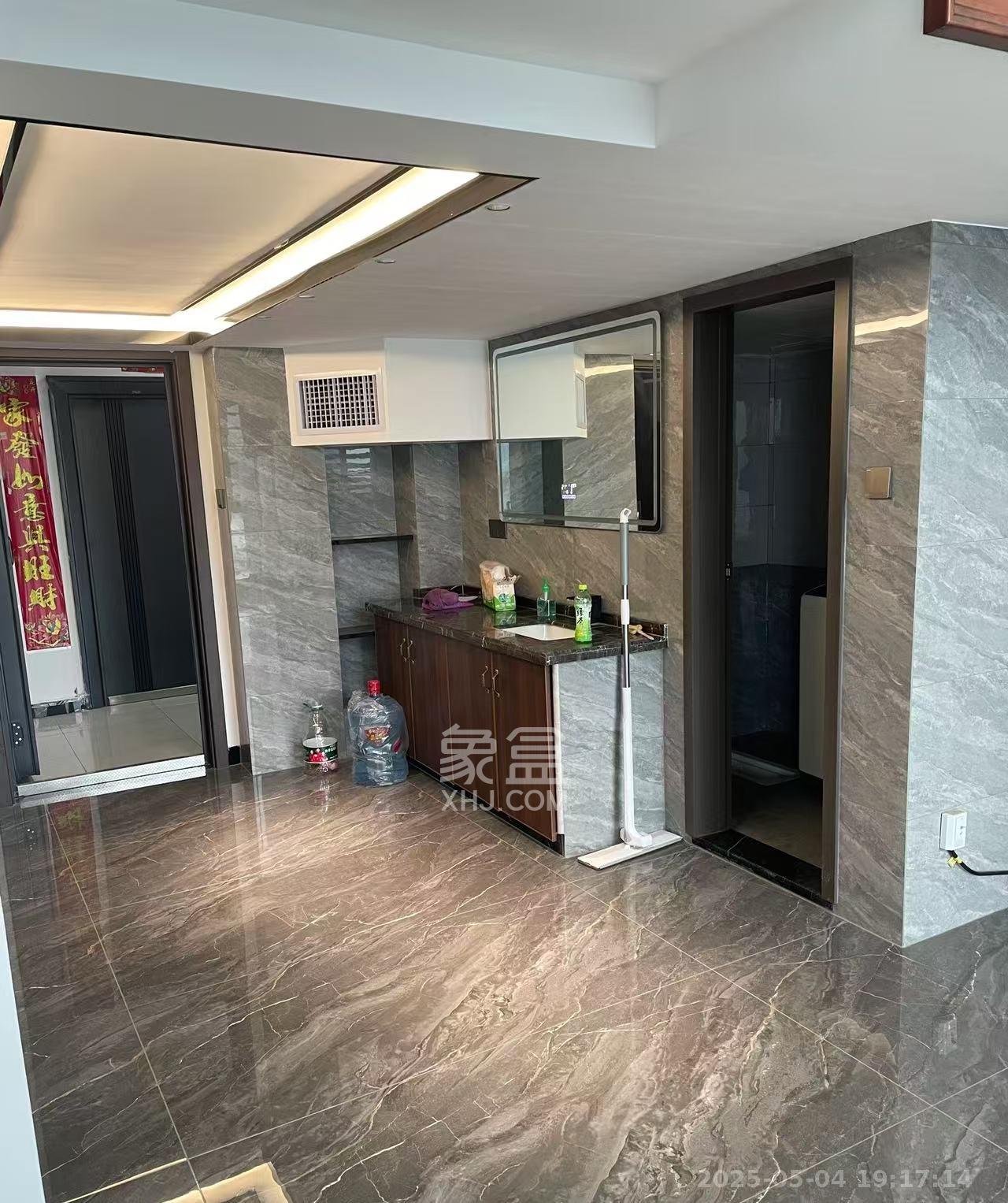 东方美地  3室2厅1卫   4000.00元/月室内图