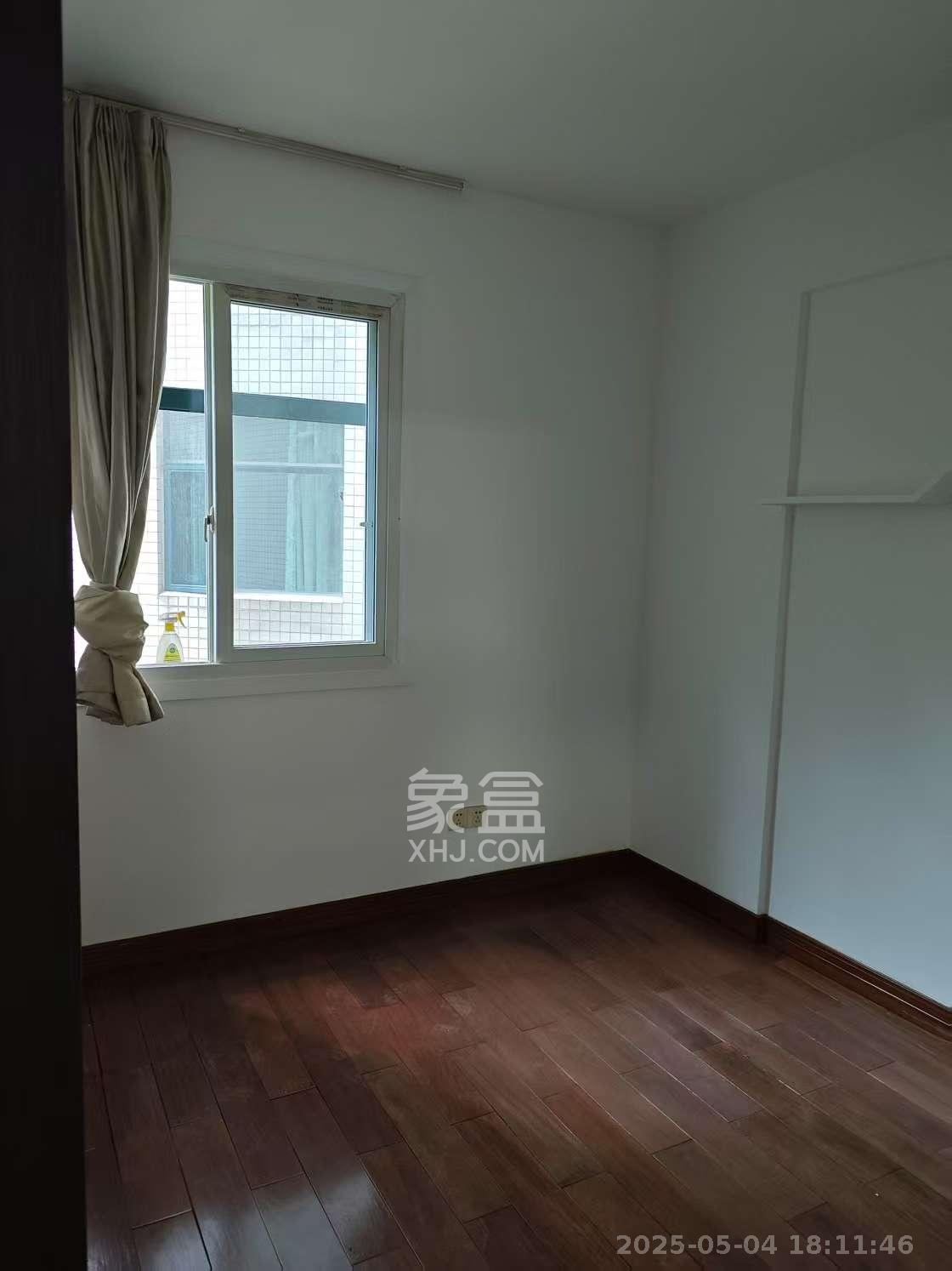 王府花园 3室2厅2卫 3200.0元/月 王府花园 3室2厅2卫 3200.0元/月室内图