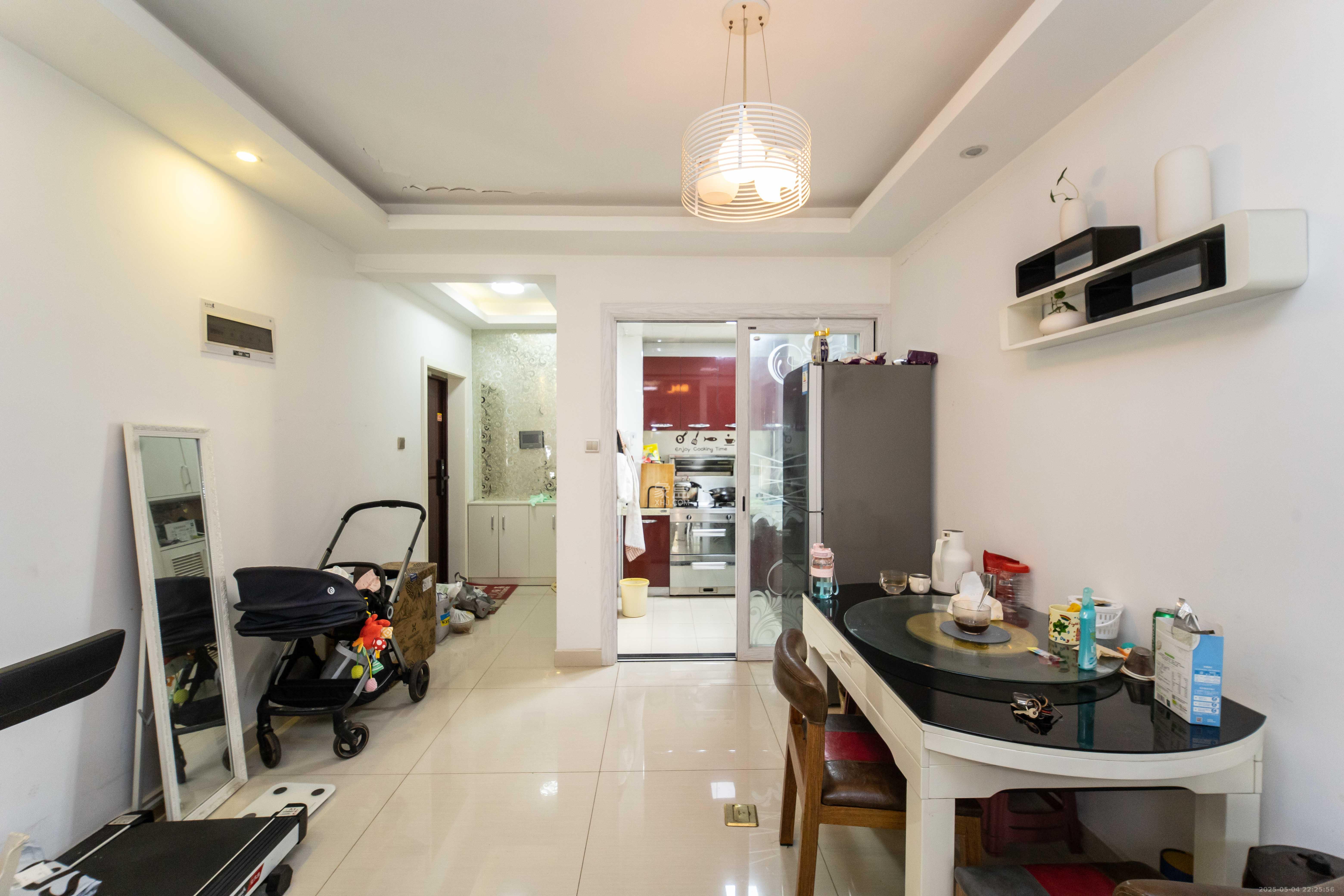 长房白沙湾  2室2厅1卫    98.0万客厅