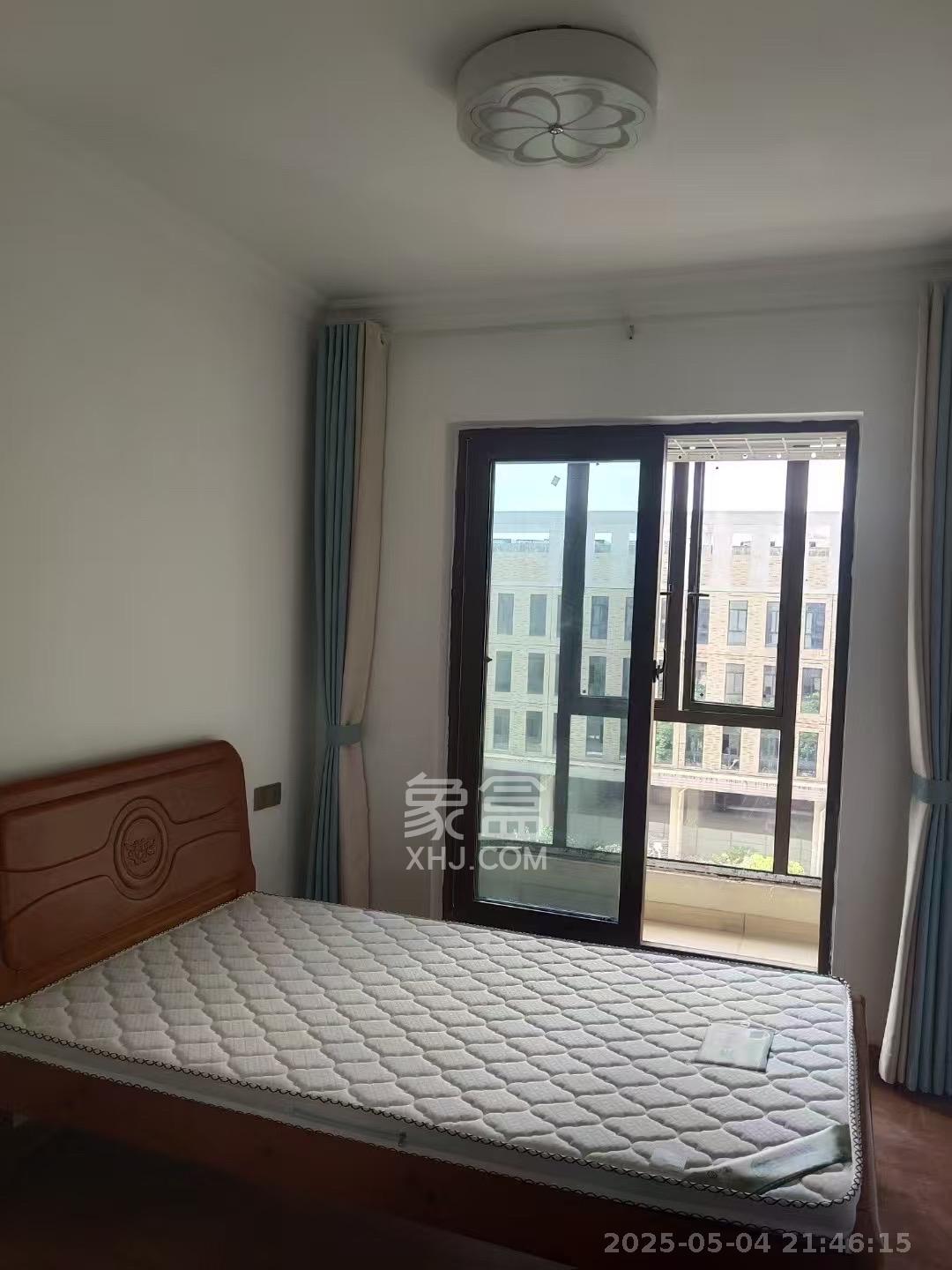 碧桂园星城首府 3室2厅1卫 3000.0元/月 碧桂园星城首府 3室2厅1卫 3000.0元/月室内图