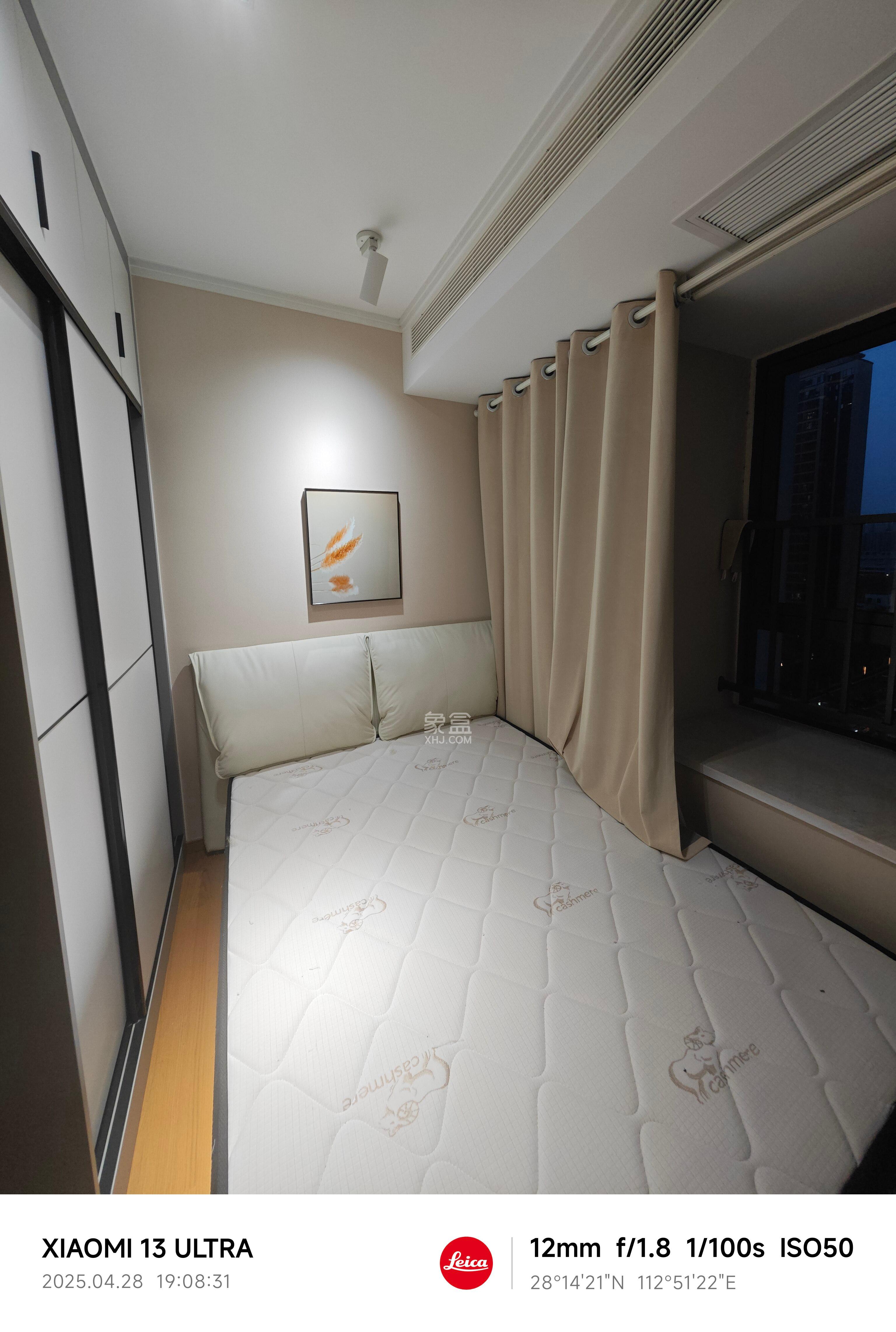 清控湖山雅居南区  4室2厅2卫    3200.0元/月室内图