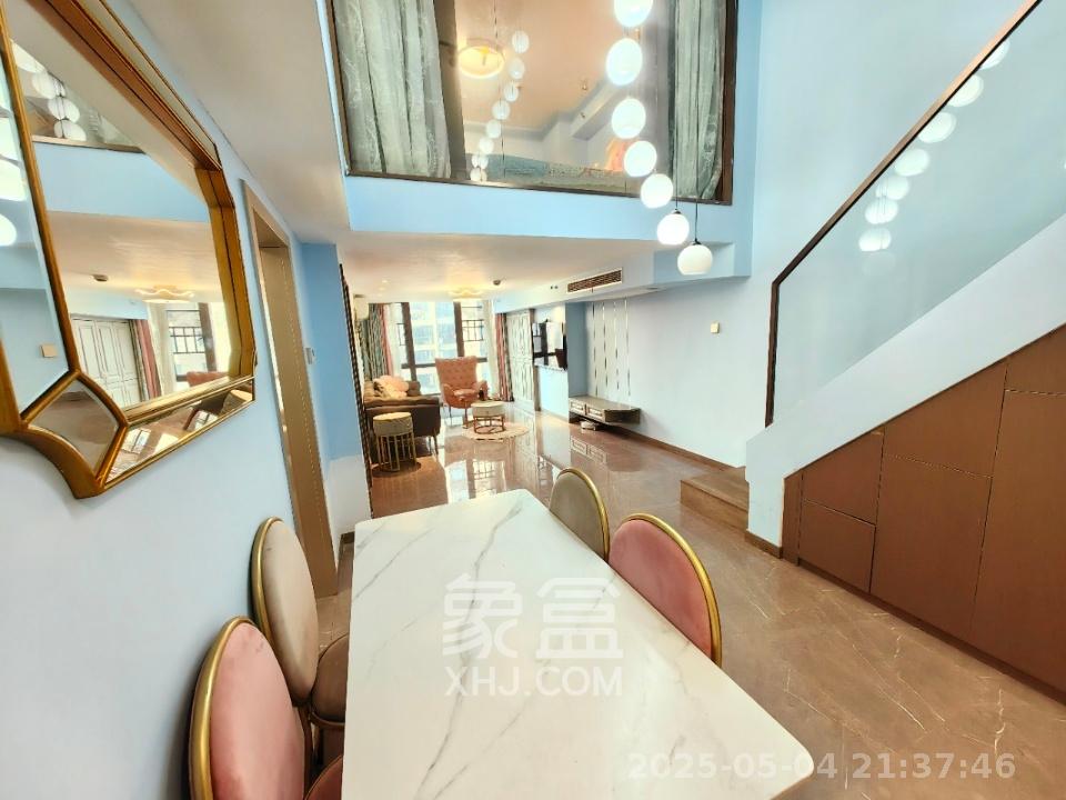 梦想新天地  3室2厅2卫   2700.00元/月室内图