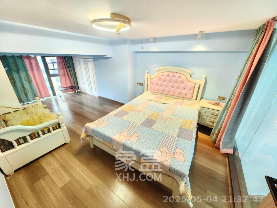 梦想新天地  3室2厅2卫   2700.00元/月室内图