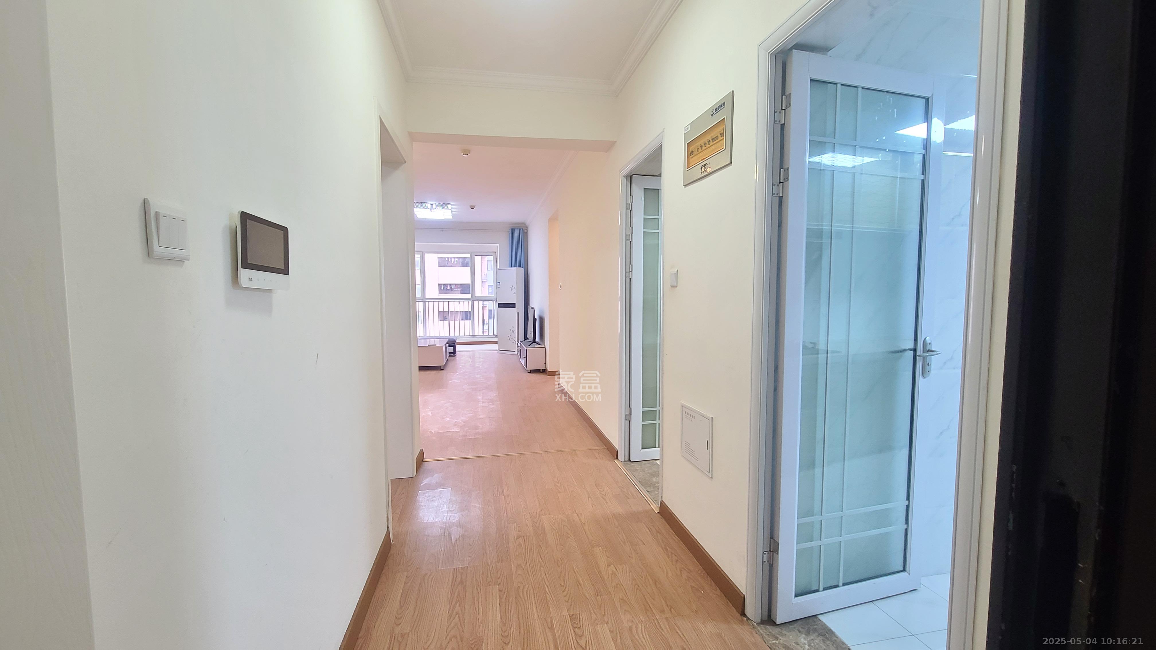 北辰三角洲E6区 3室2厅1卫 3400.0元/月 北辰三角洲E6区 3室2厅1卫 3400.0元/月室内图