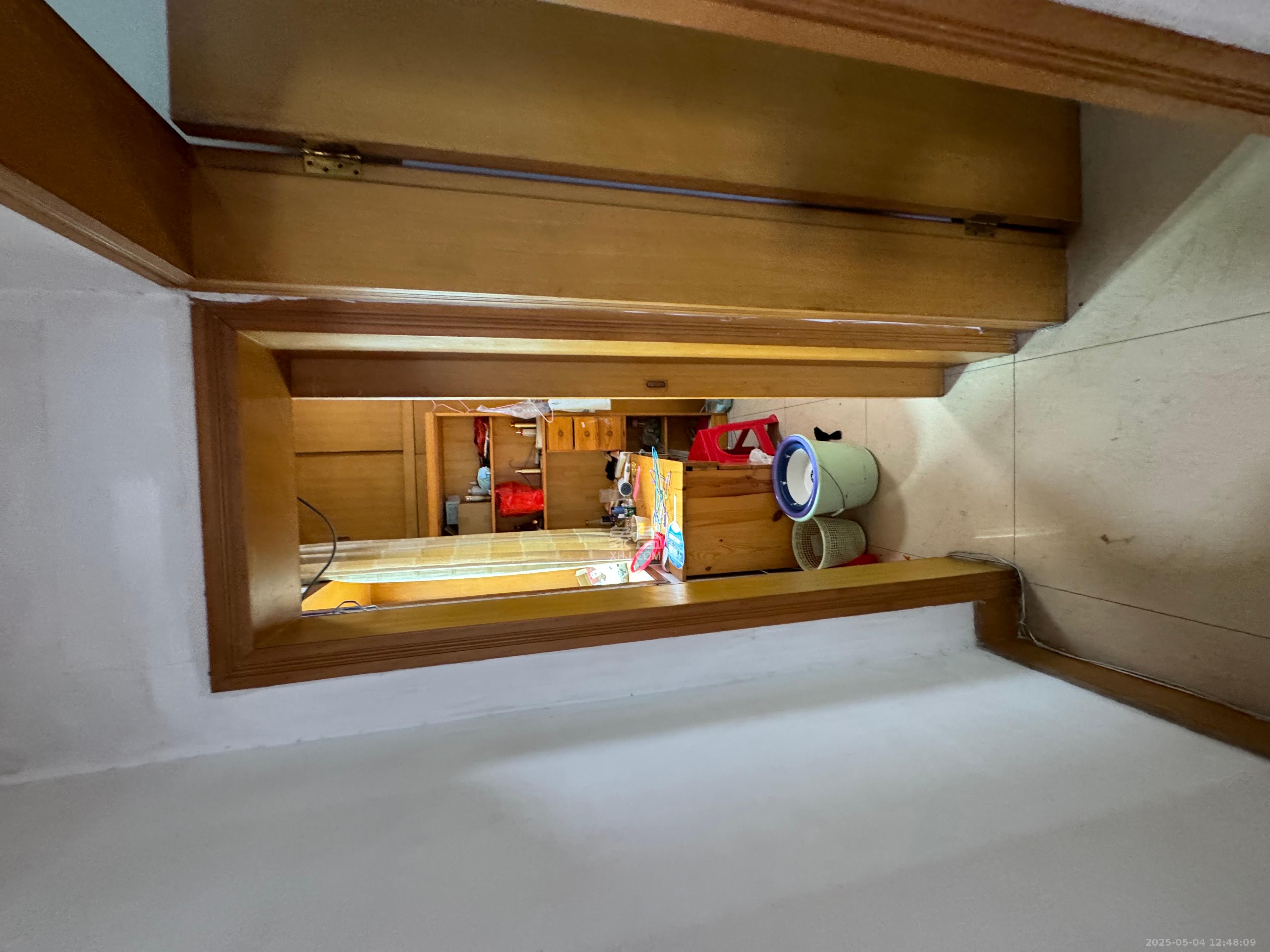 隆华金属宿舍  3室2厅1卫    2400.0元/月 隆华金属宿舍  3室2厅1卫    2400.0元/月室内图