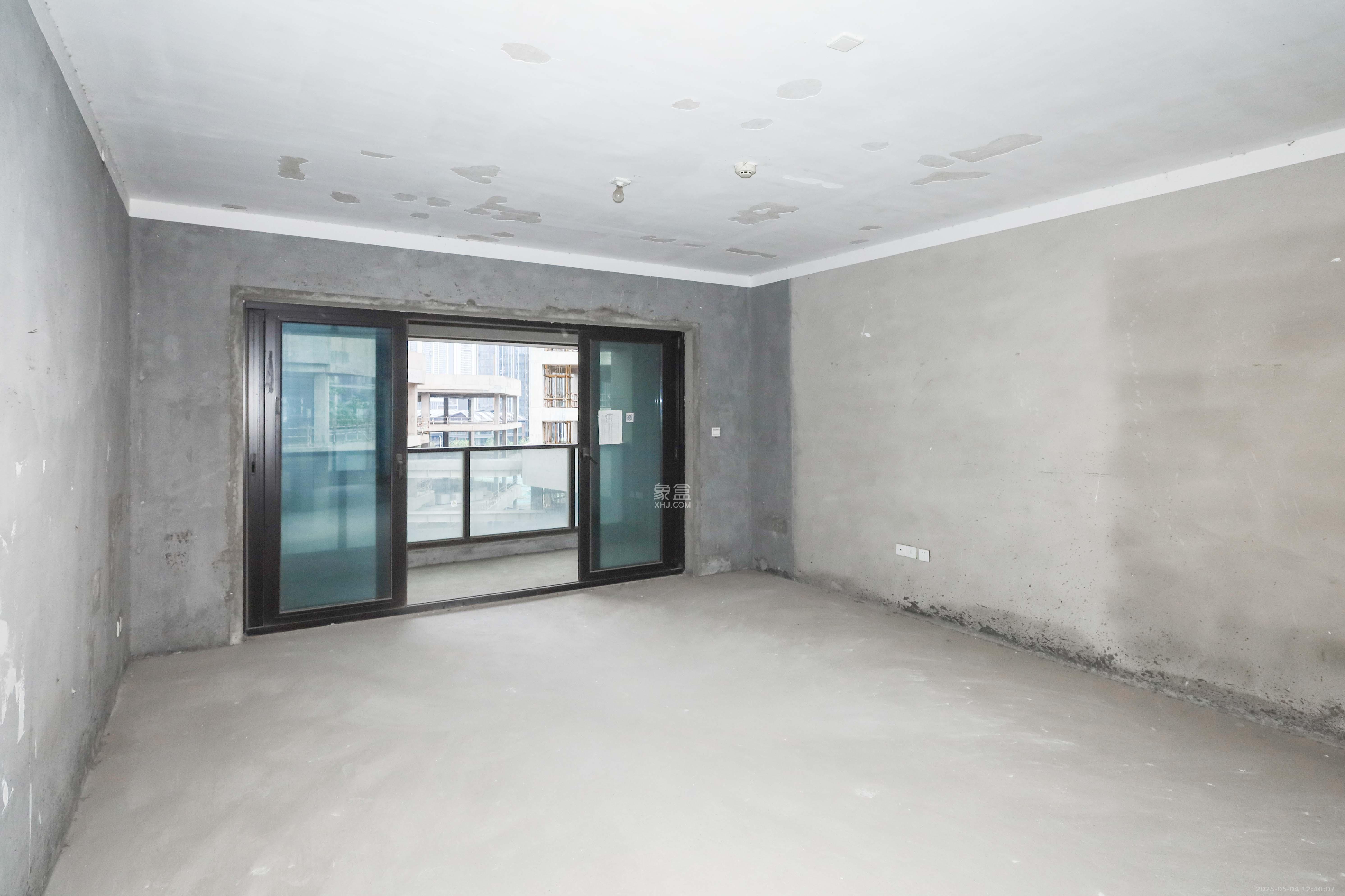 晟通牡丹舸 3室2厅2卫 180.0万 晟通牡丹舸 3室2厅2卫 180.0万客厅