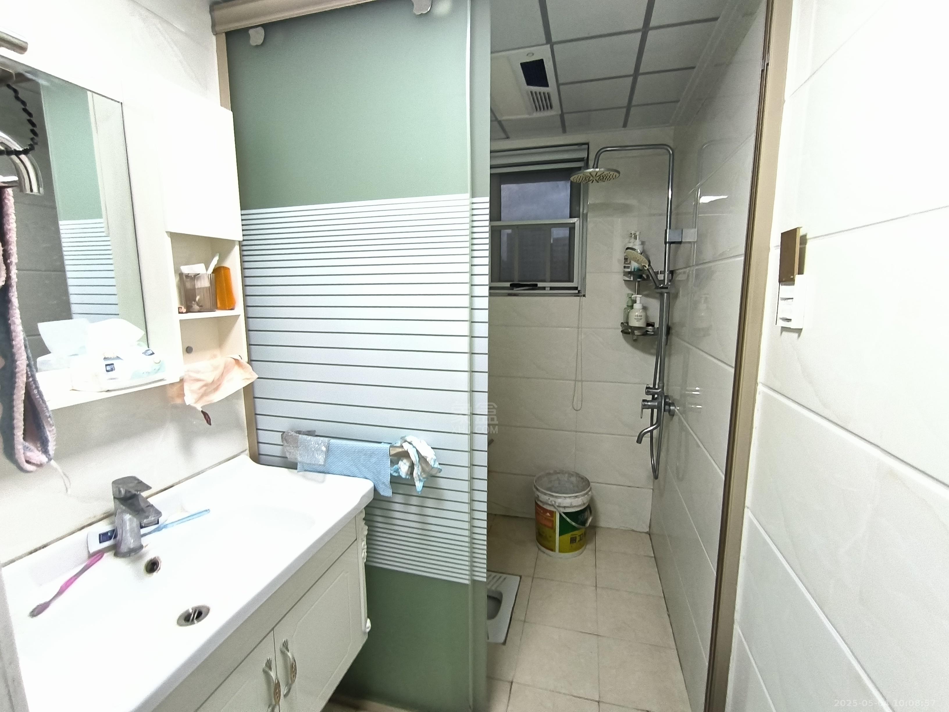 美的城三期 3室2厅2卫 1600.0元/月 美的城三期 3室2厅2卫 1600.0元/月室内图