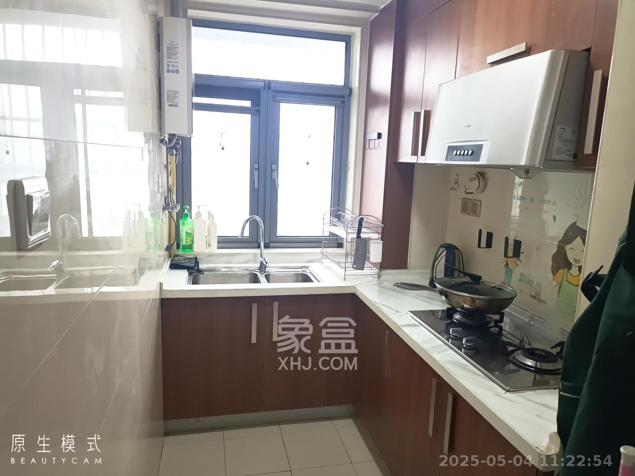 环宇天地、中海地产（中信城市广场二期）  2室2厅1卫   1800.00元/月室内图