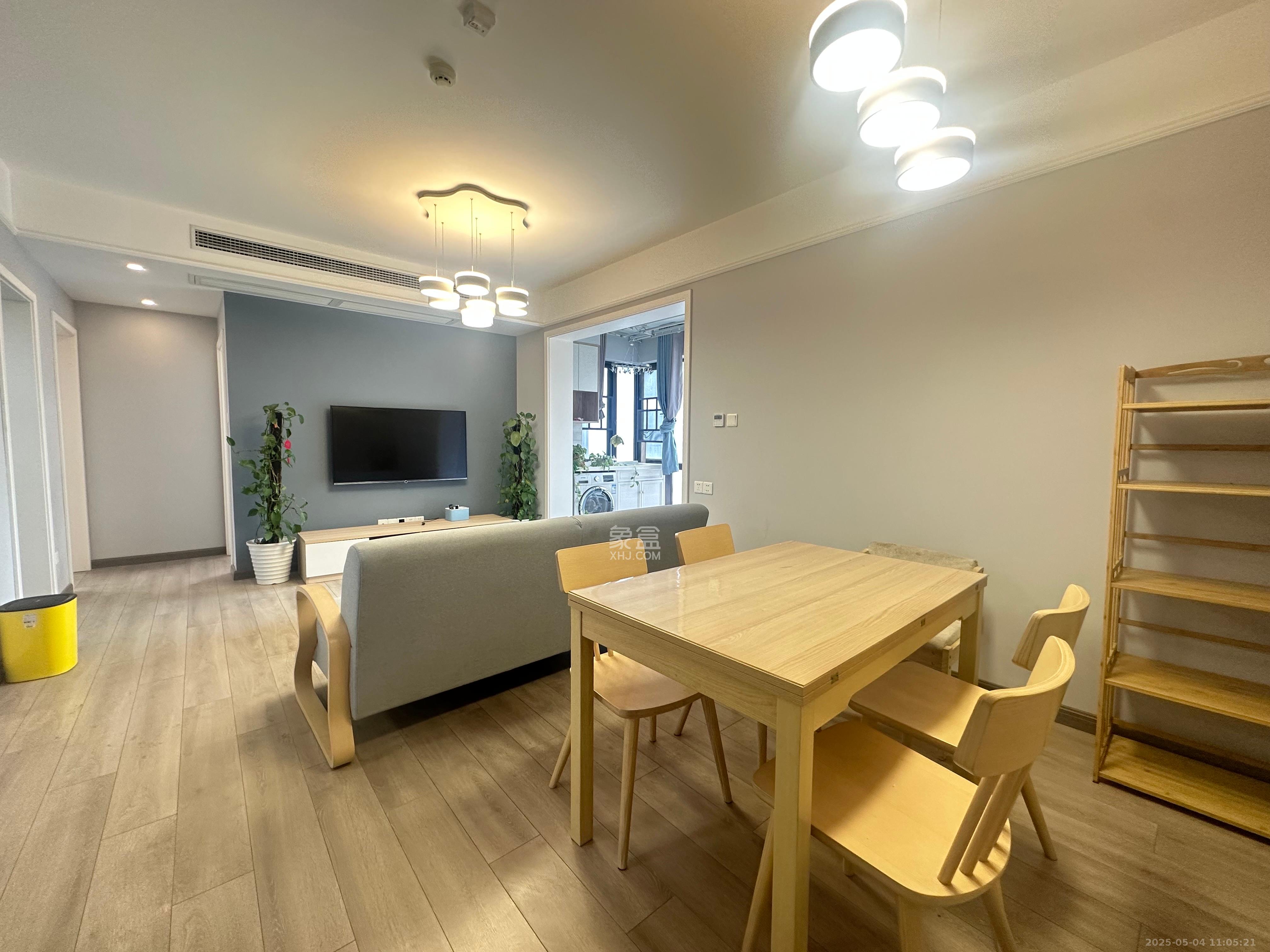 保利西海岸B区  3室2厅1卫   3800.00元/月室内图