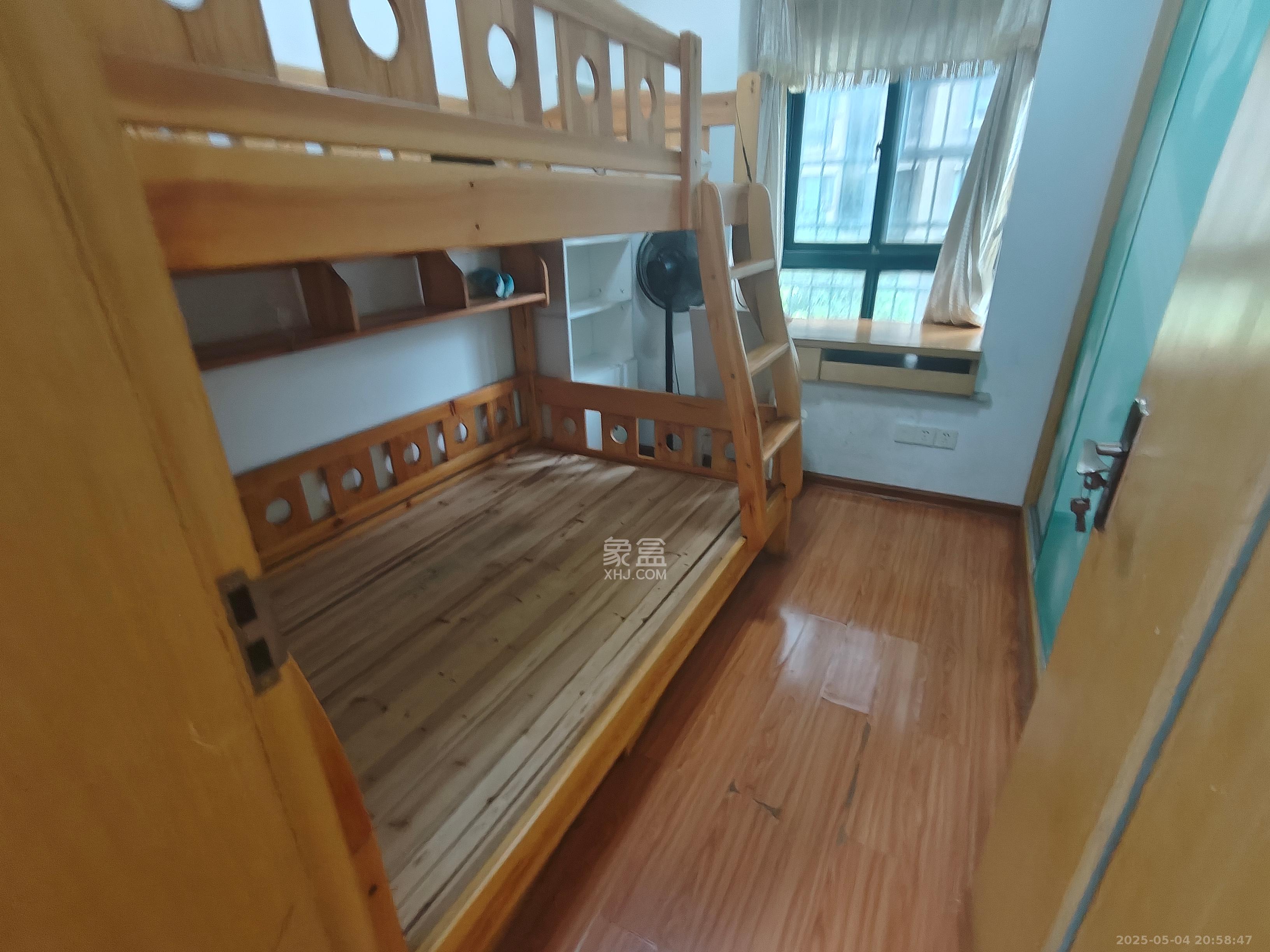 东玺门 1室0厅0卫 2300.0元/月 东玺门 1室0厅0卫 2300.0元/月室内图