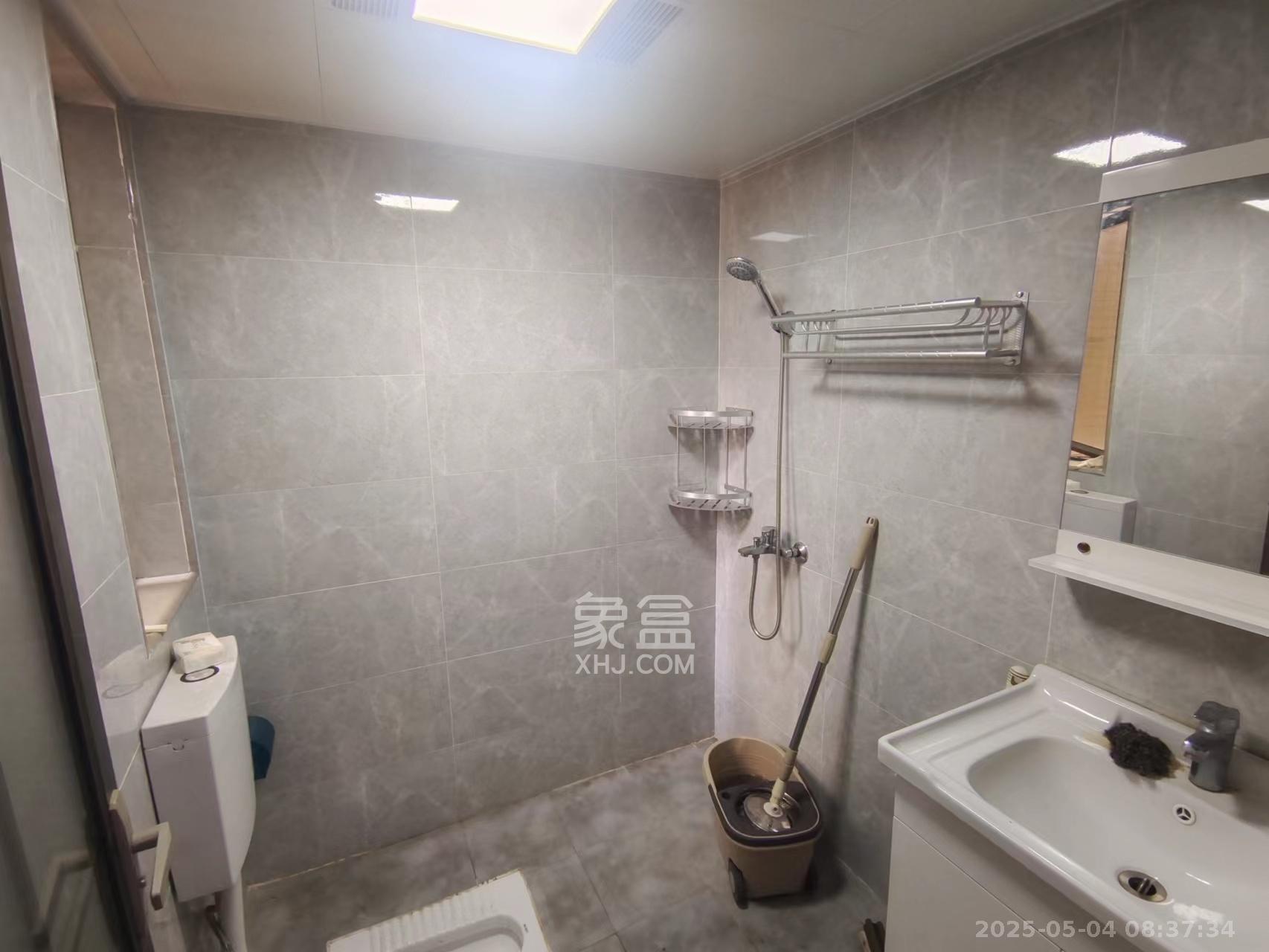 富基世纪公园 3室2厅2卫 2000.0元/月 富基世纪公园 3室2厅2卫 2000.0元/月室内图