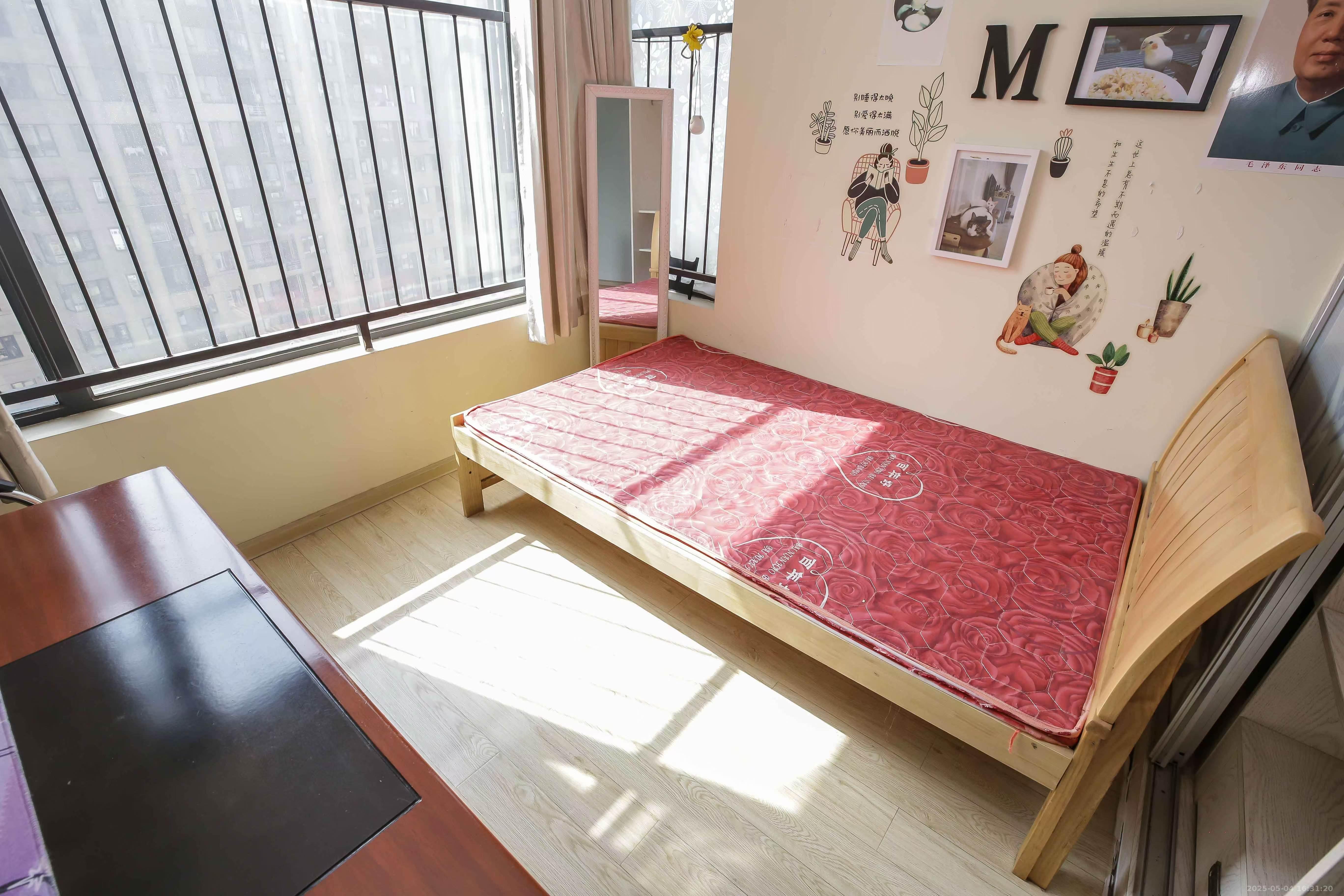 长房时代城  2室2厅1卫   2400.00元/月室内图