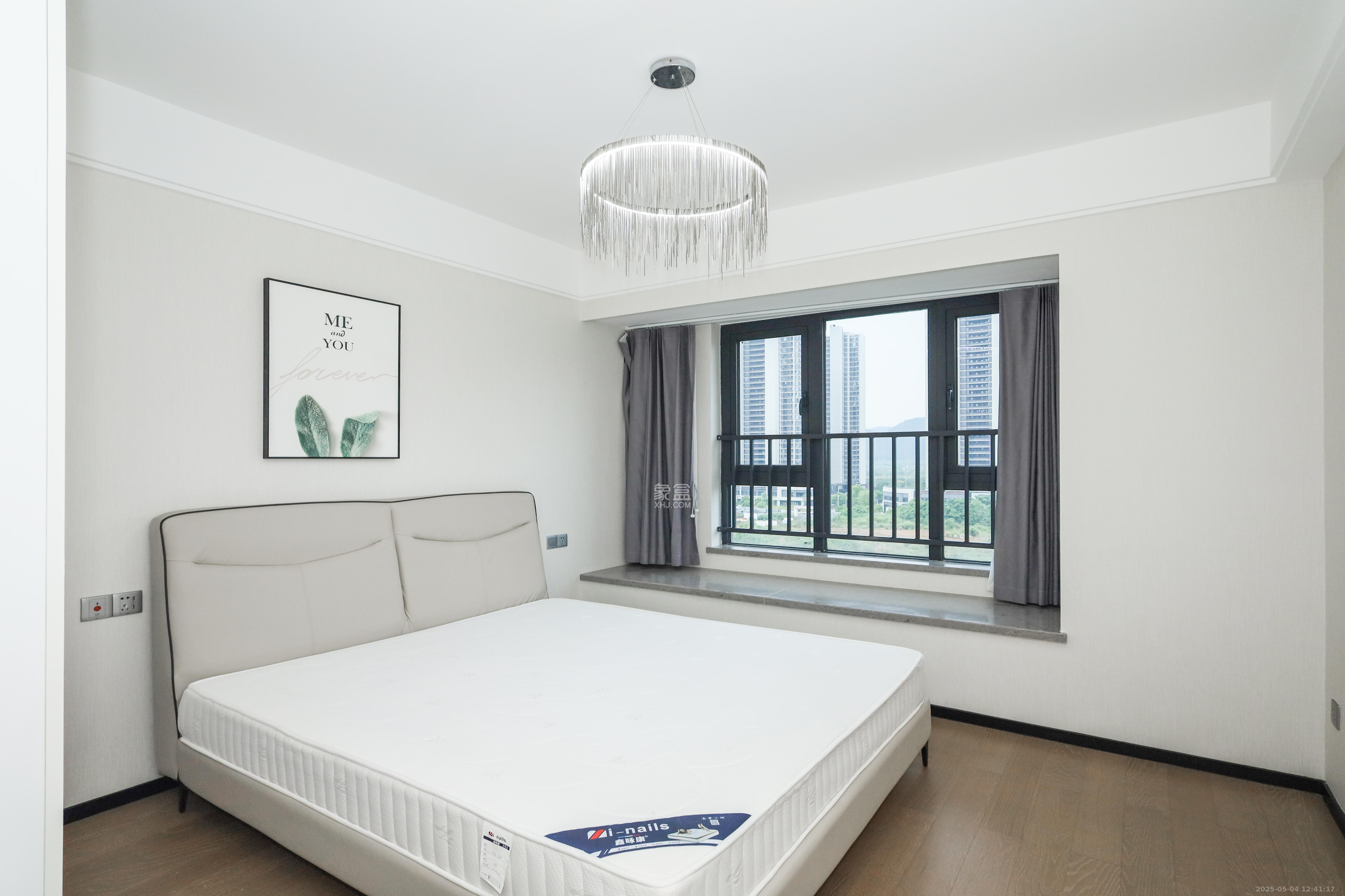 中海麓山境北区 3室2厅2卫 149.96万 中海麓山境北区 3室2厅2卫 149.96万卧室