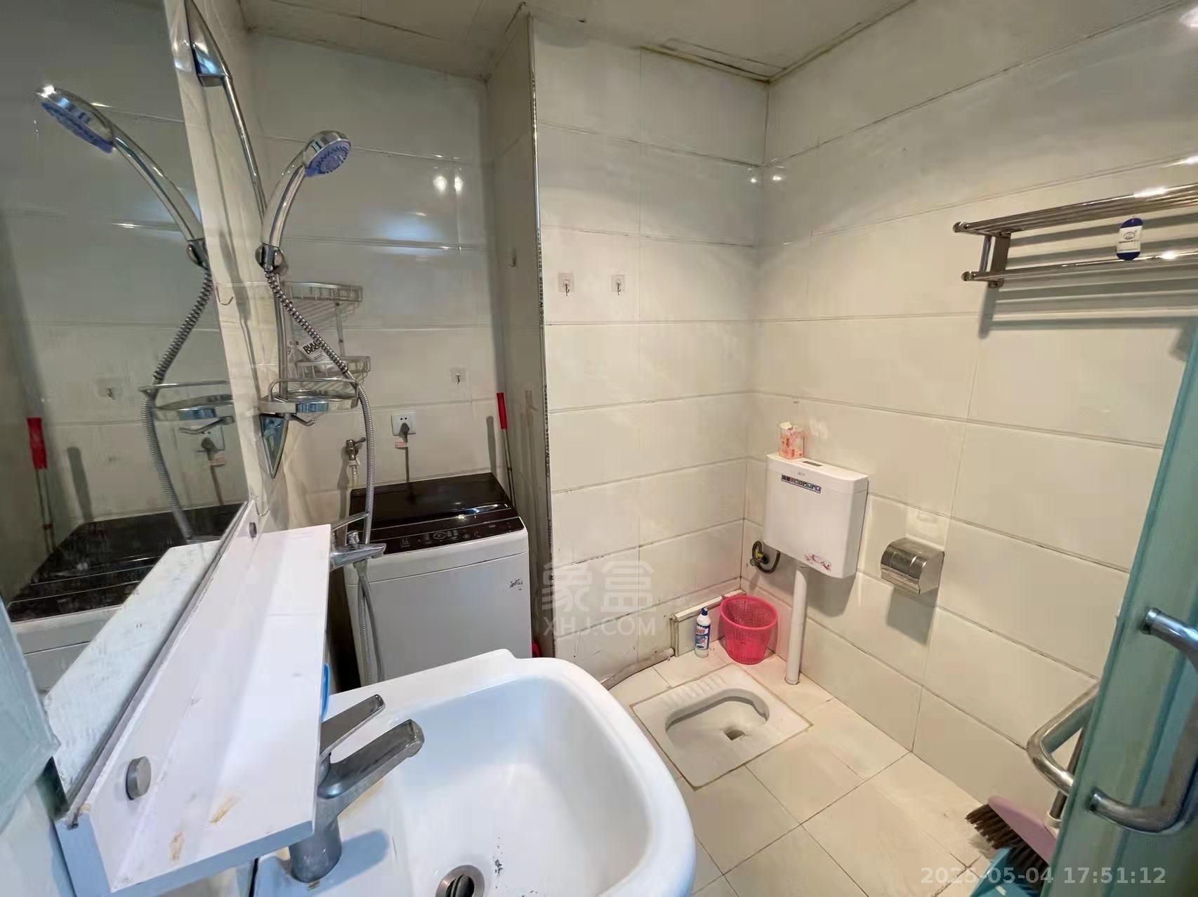 中建御山和苑  1室1厅1卫   1200.00元/月室内图