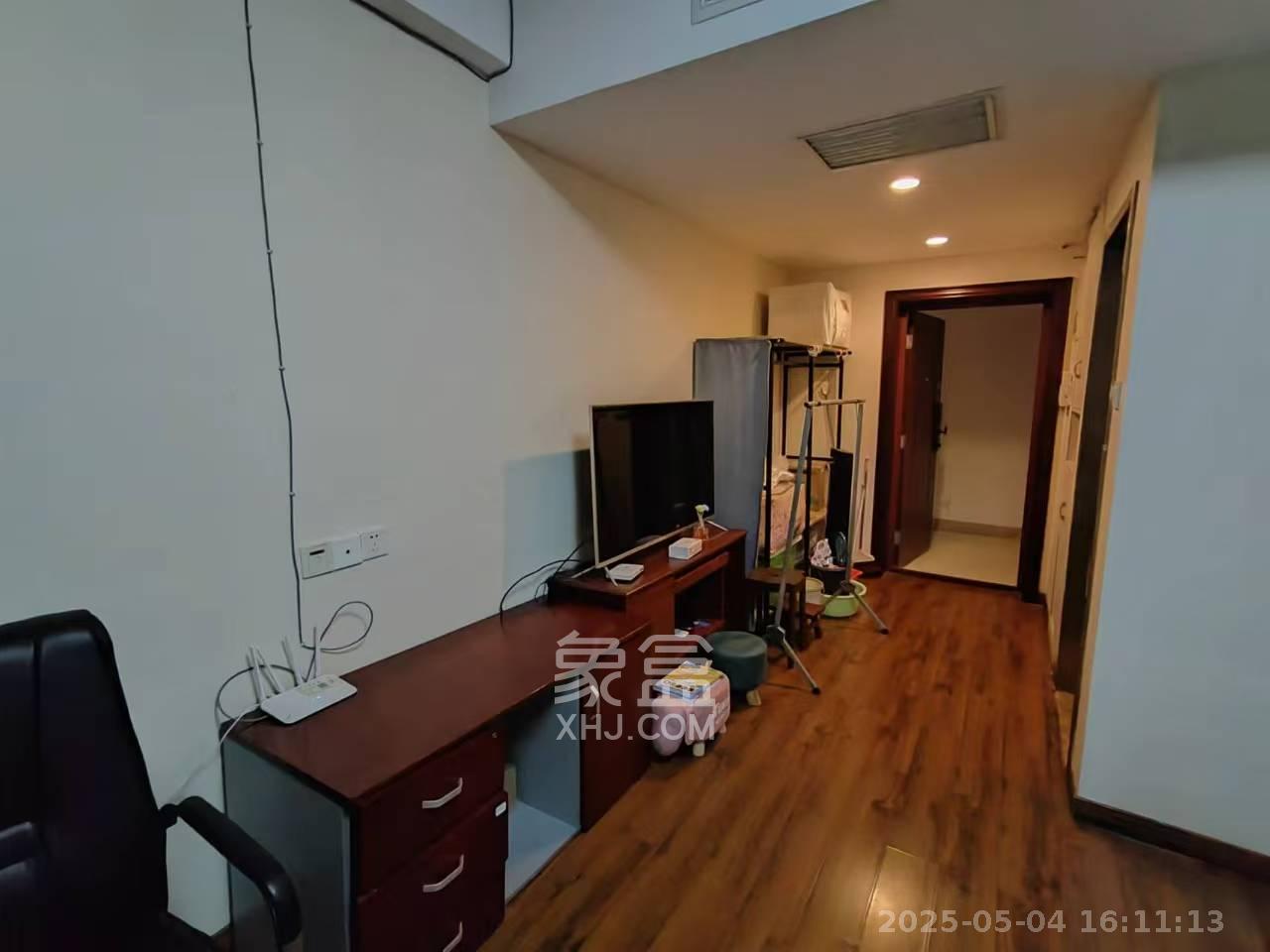 泉昇同福大厦  1室1厅1卫   1600.00元/月室内图