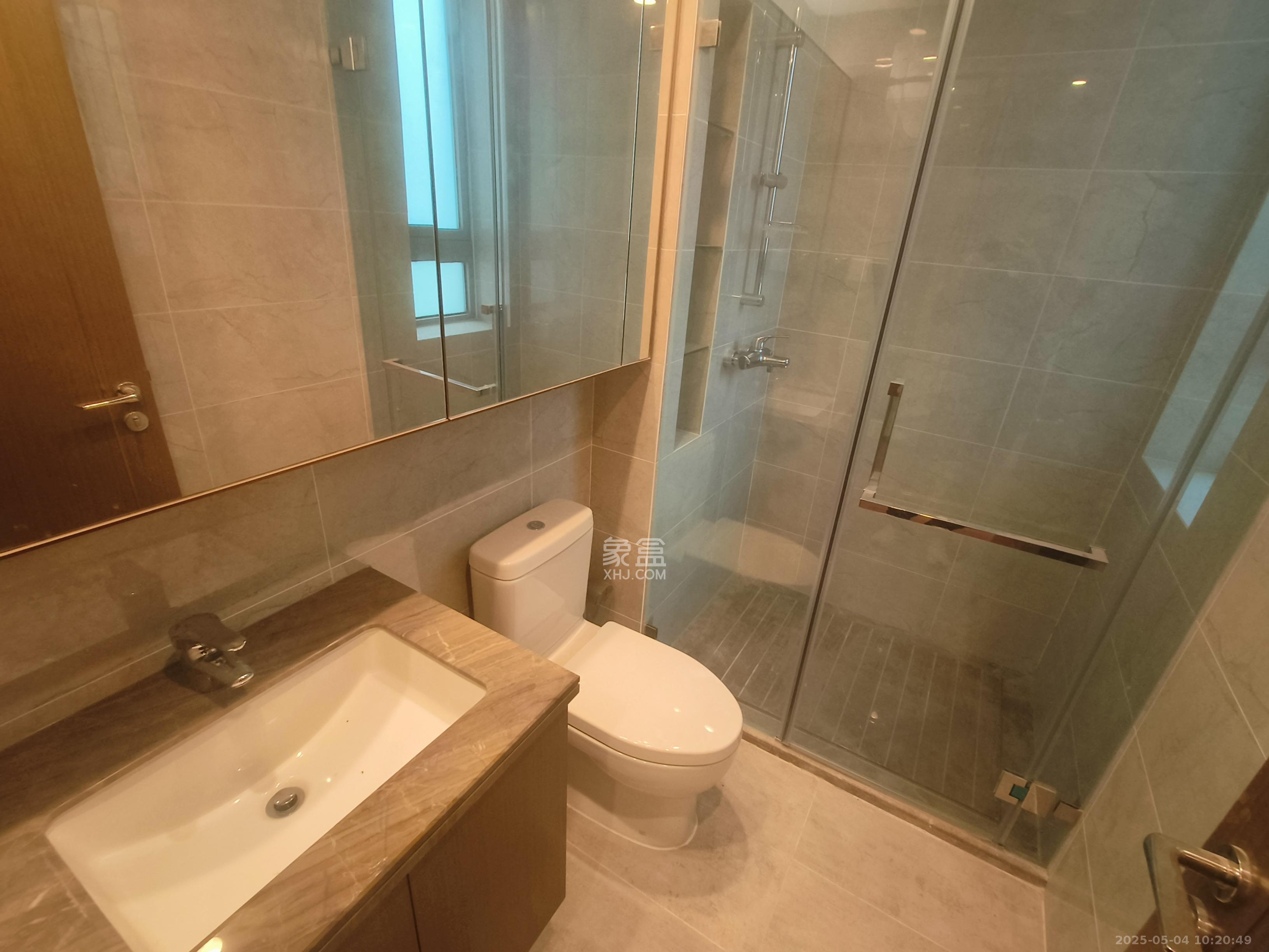 梅溪湖金茂湾 5室2厅3卫 9000.0元/月 梅溪湖金茂湾 5室2厅3卫 9000.0元/月室内图