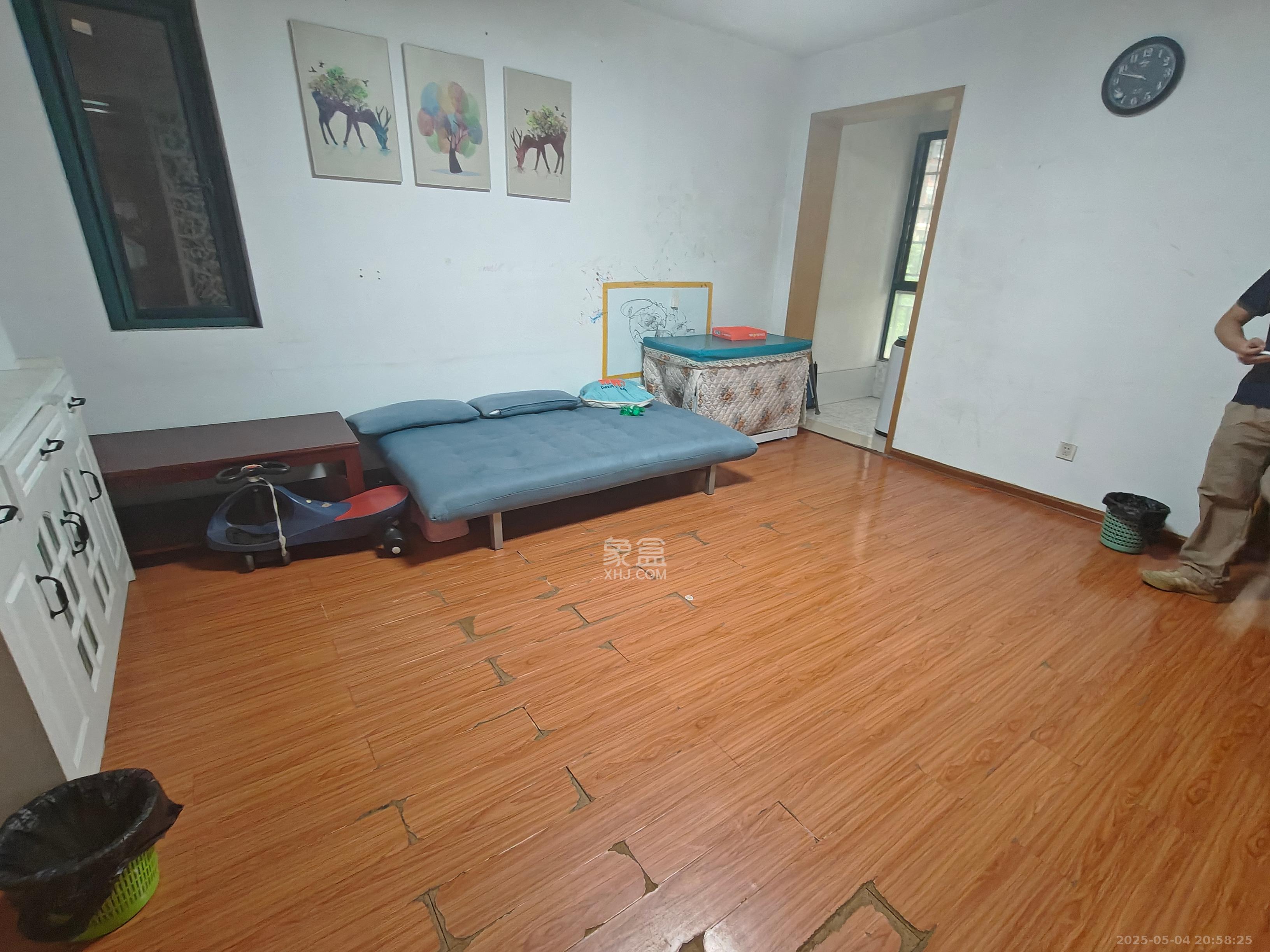 东玺门 1室0厅0卫 2300.0元/月 东玺门 1室0厅0卫 2300.0元/月室内图