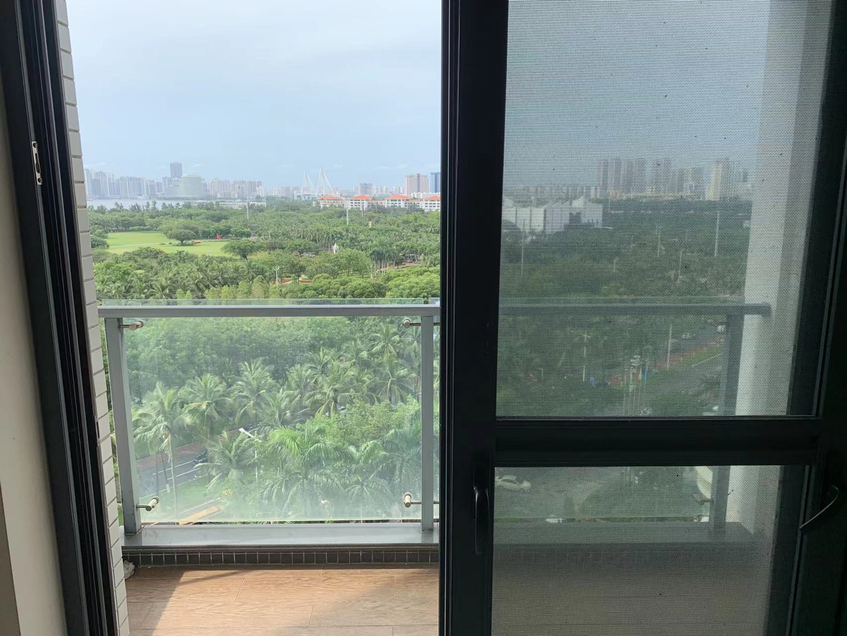 宝华海景  3室2厅2卫   288.00万室内图
