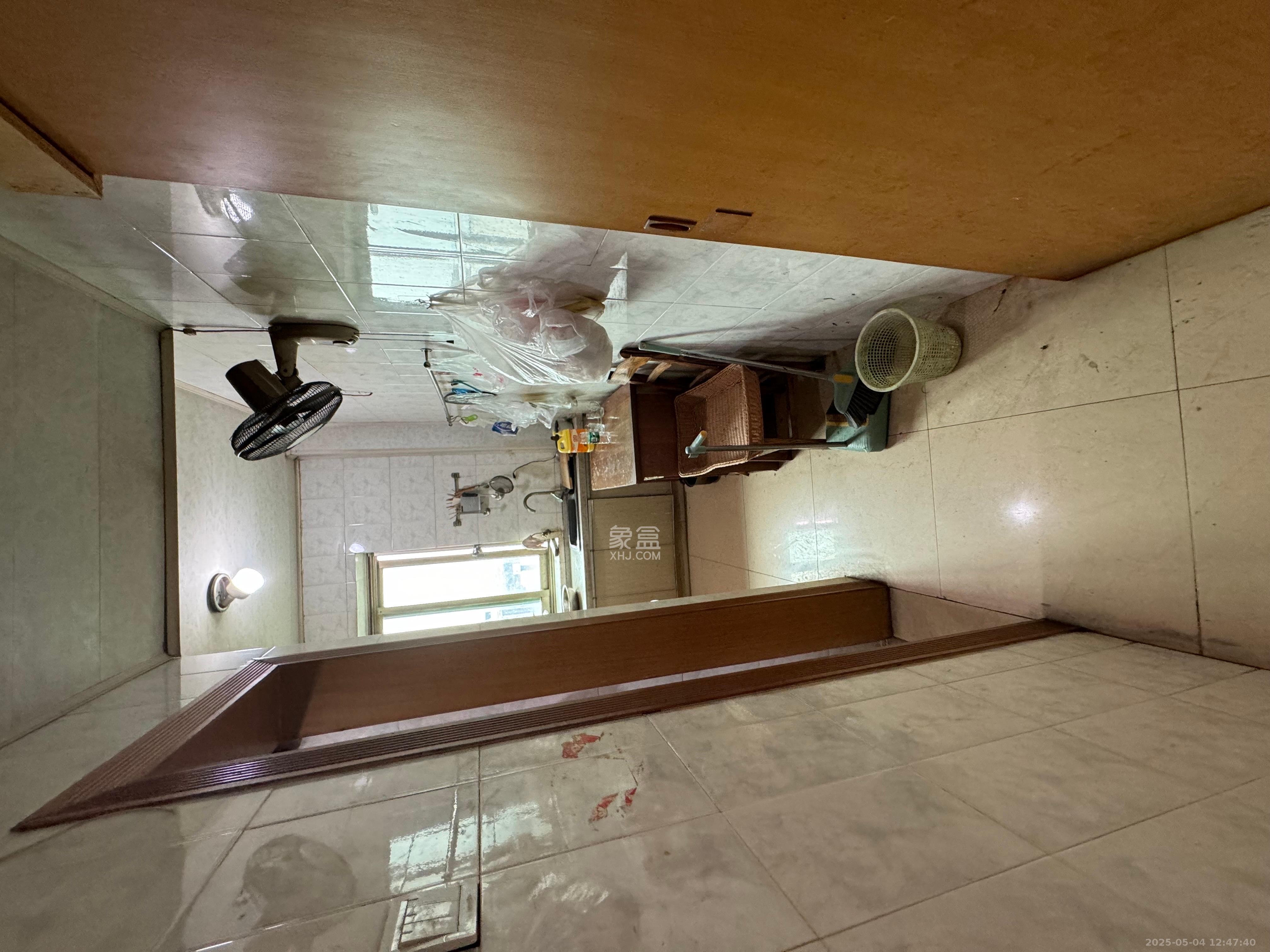 隆华金属宿舍  3室2厅1卫    2400.0元/月 隆华金属宿舍  3室2厅1卫    2400.0元/月室内图1