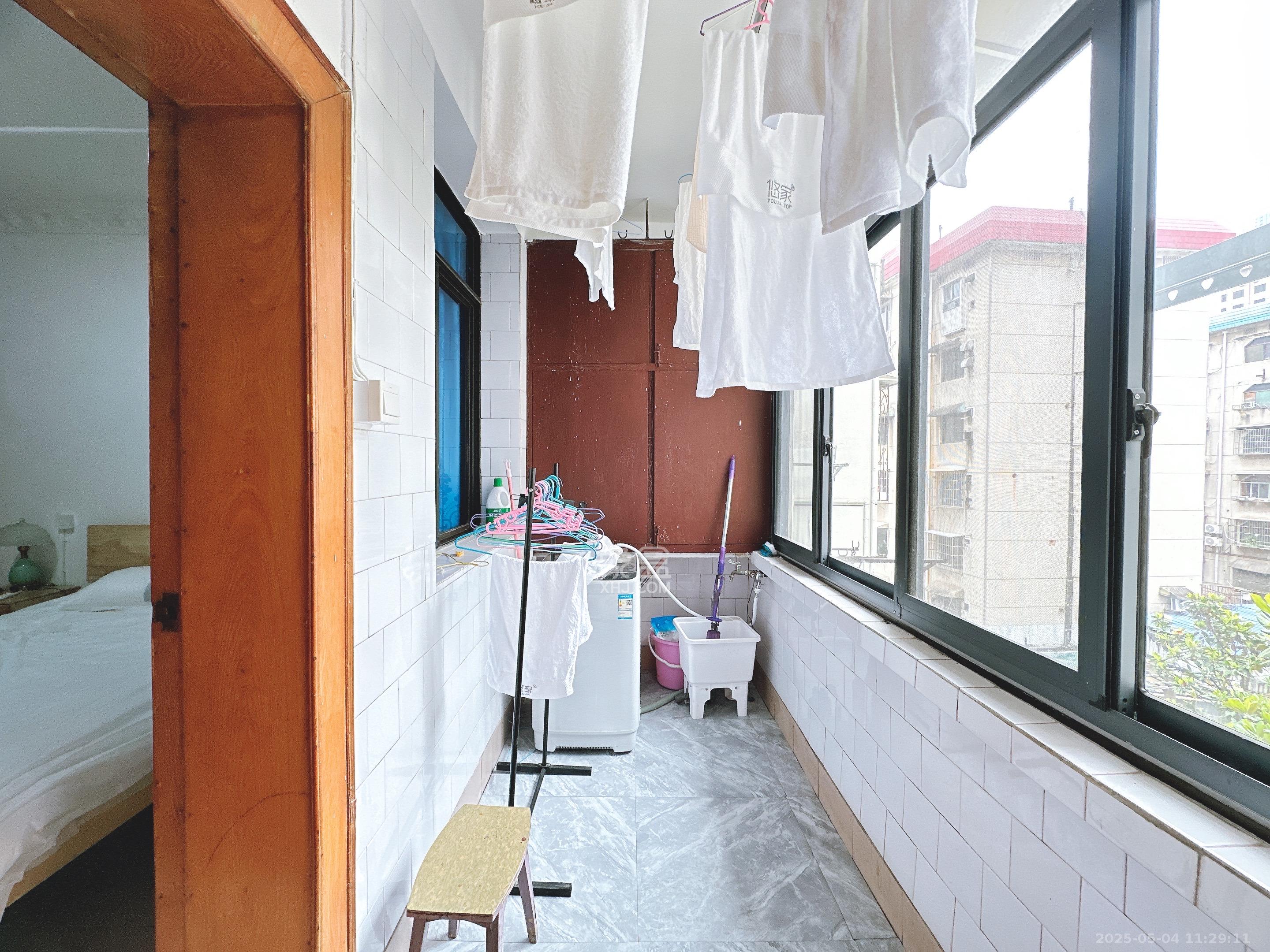 便河边人大宿舍（长沙市人大常委会家属区）  4室2厅1卫   4000.00元/月室内图