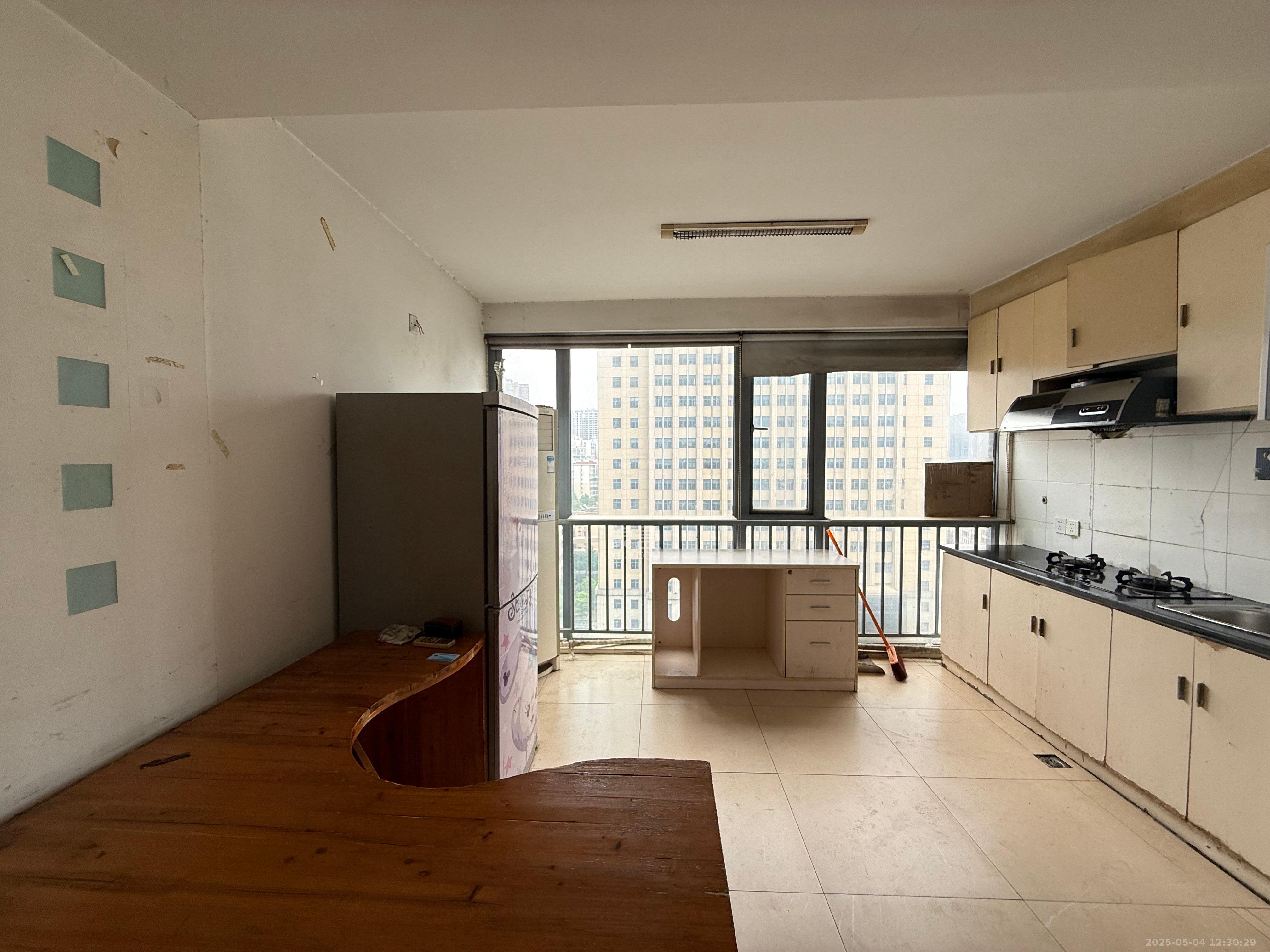 华菱蓝调国际（华菱.香墅美地）  1室1厅1卫    2100.0元/月室内图