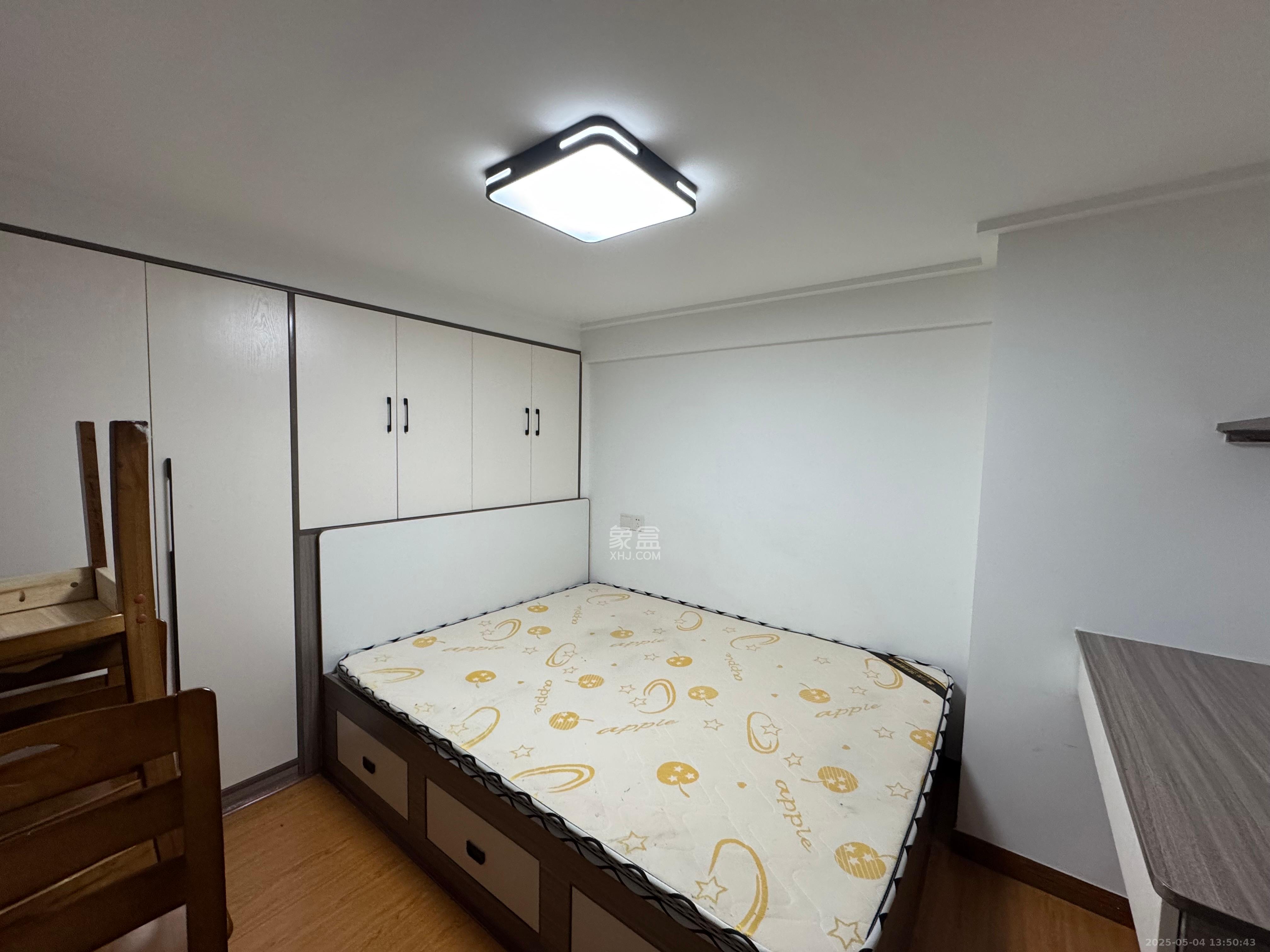 海伦春天  2室1厅1卫   1800.00元/月室内图