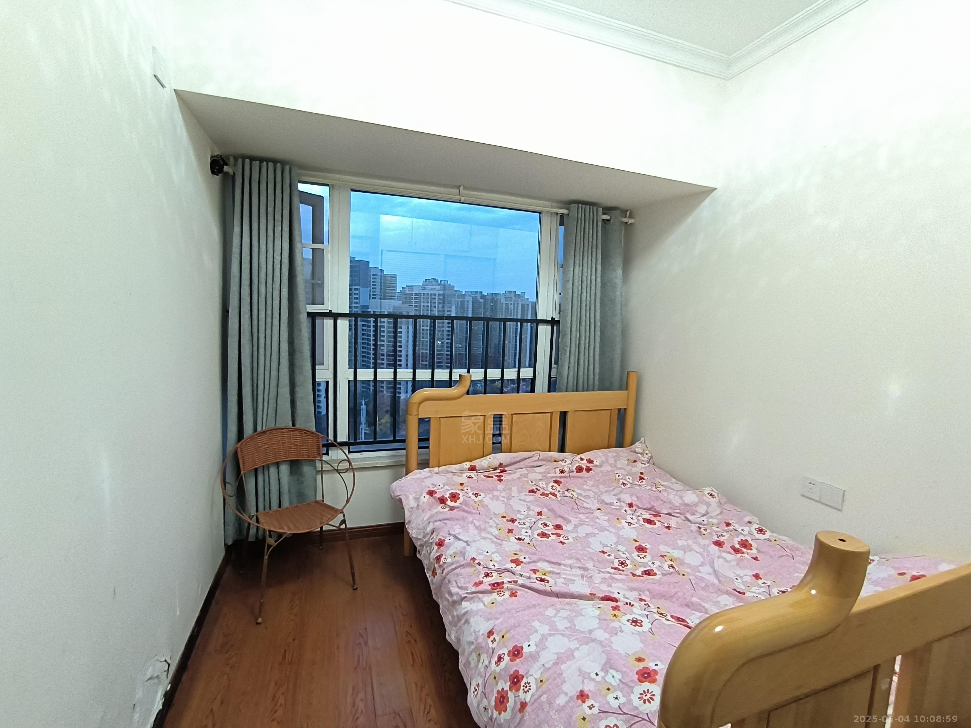 美的城三期 3室2厅2卫 1600.0元/月 美的城三期 3室2厅2卫 1600.0元/月室内图