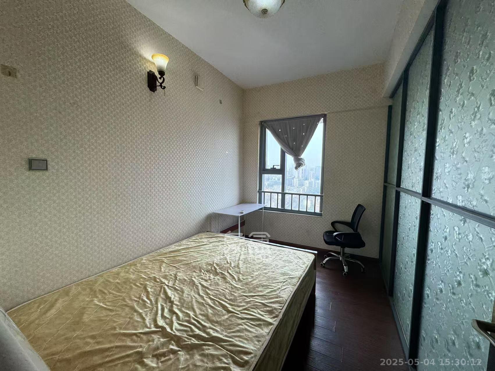 东怡外国(南湖一号) 2室1厅1卫 2200.0元/月 东怡外国(南湖一号) 2室1厅1卫 2200.0元/月室内图