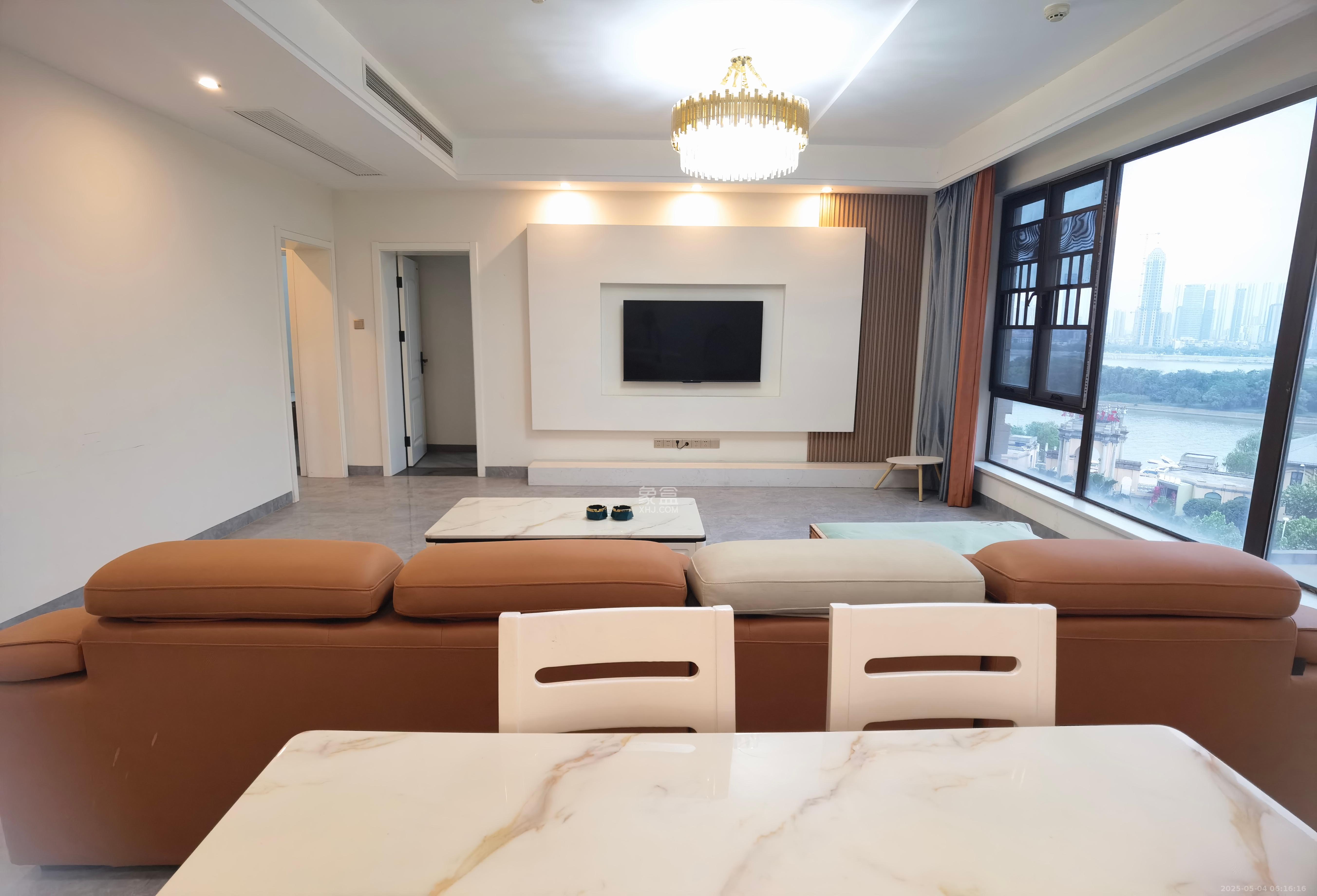 保利西海岸A区 3室2厅2卫 5500.0元/月 保利西海岸A区 3室2厅2卫 5500.0元/月室内图