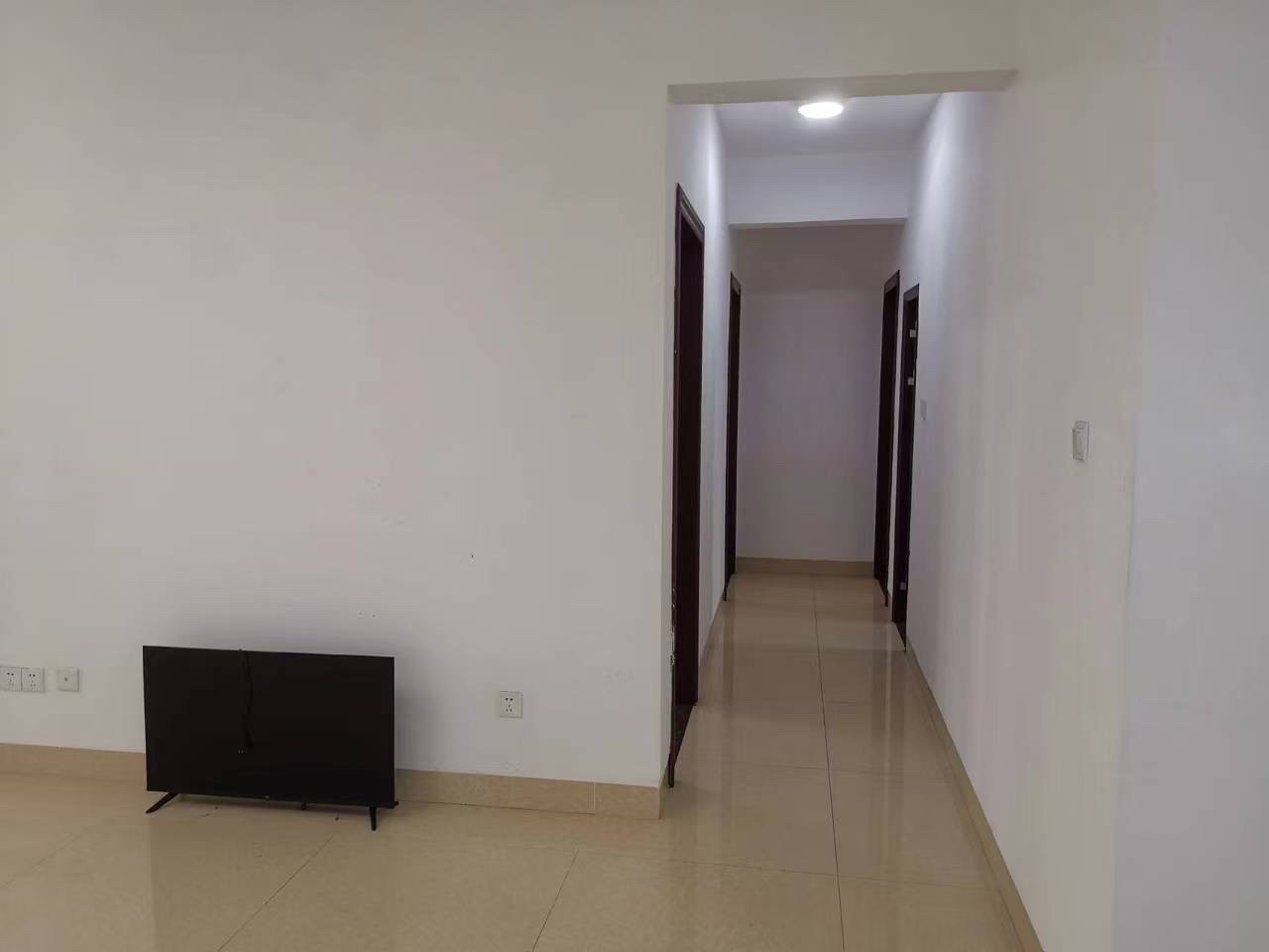 海阔天空-国瑞城一期(名仕苑) 4室2厅2卫 4500.0元/月 海阔天空-国瑞城一期(名仕苑) 4室2厅2卫 4500.0元/月室内图