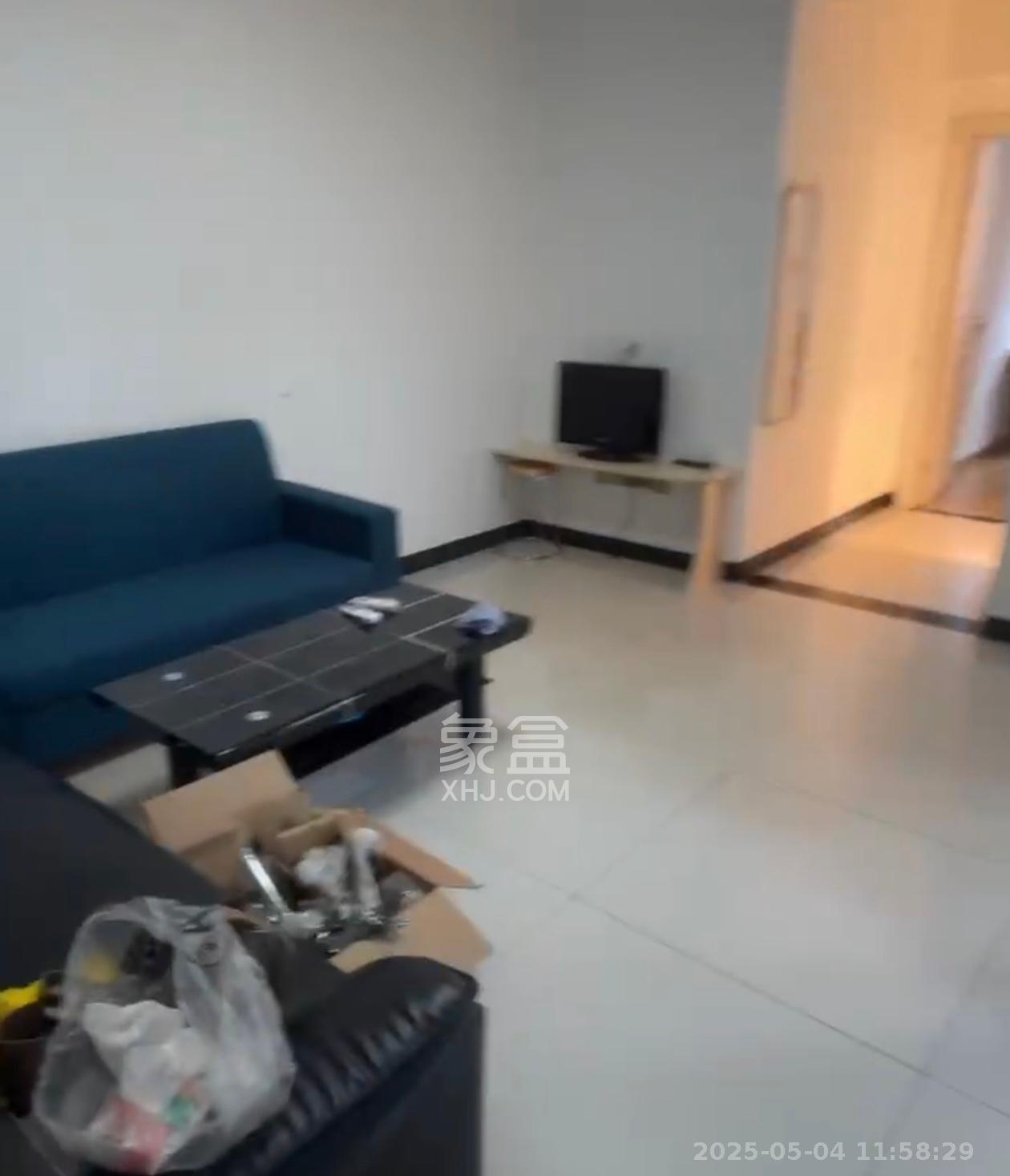 东方美地  2室1厅1卫   2400.00元/月