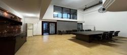 学府华庭  5室2厅1卫    4500.0元/月
