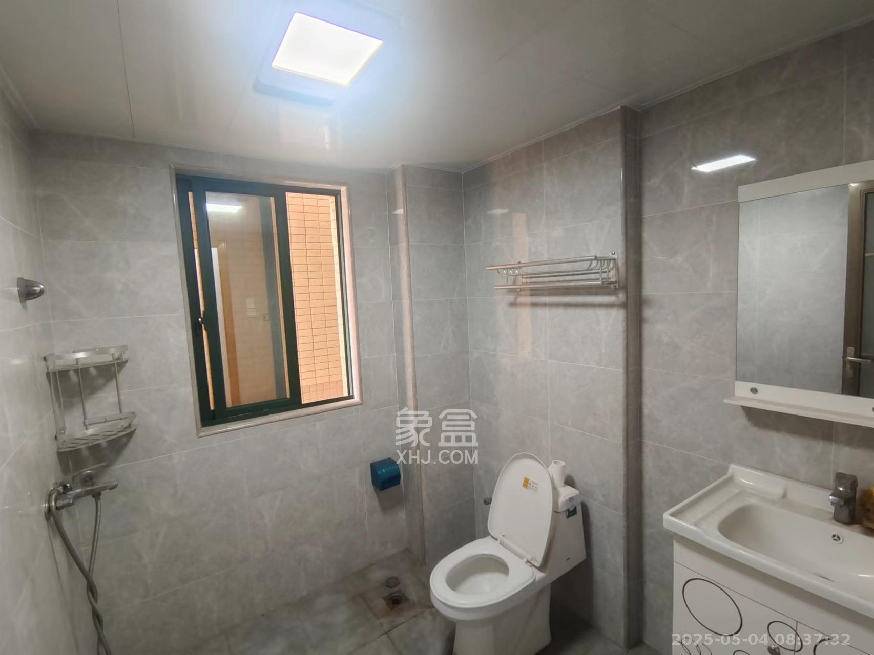 富基世纪公园 3室2厅2卫 2000.0元/月 富基世纪公园 3室2厅2卫 2000.0元/月室内图