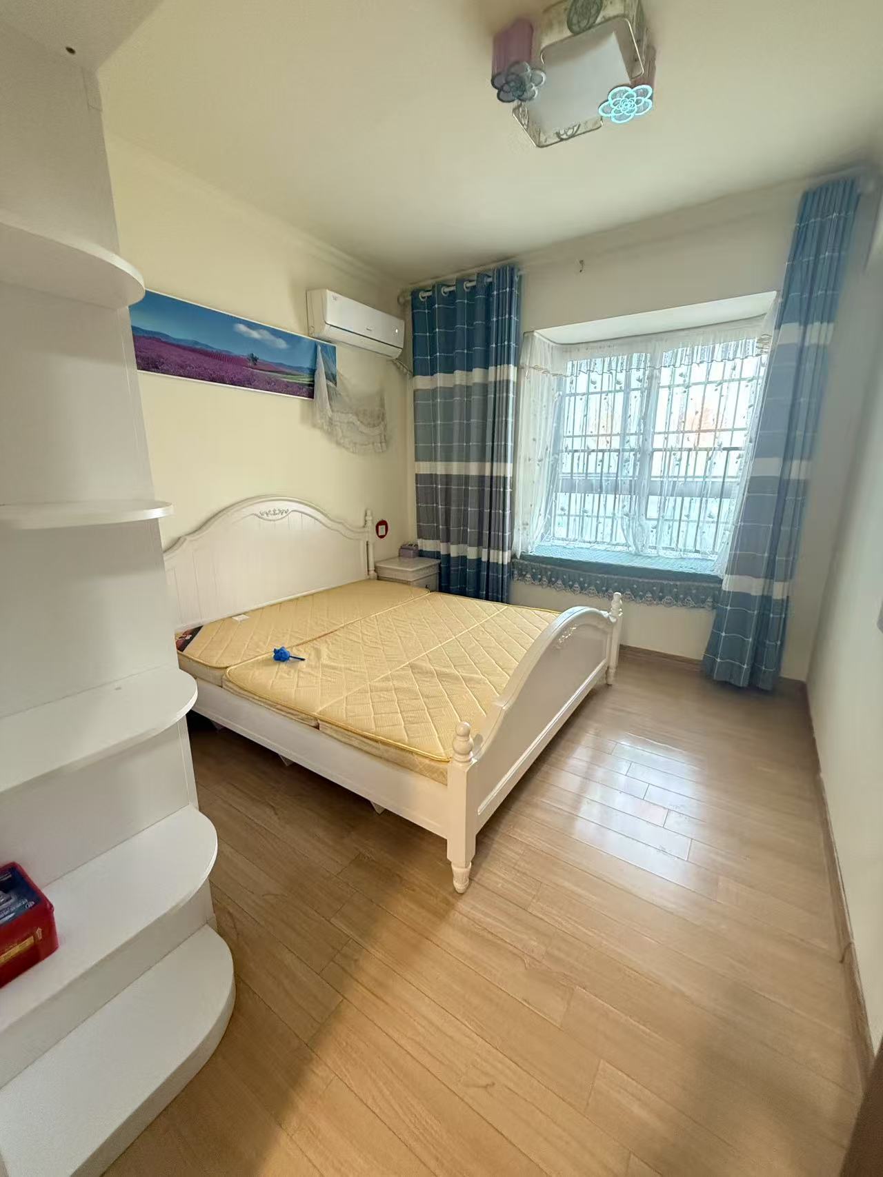 碧桂园 3室2厅1卫 1600.0元/月 碧桂园 3室2厅1卫 1600.0元/月室内图