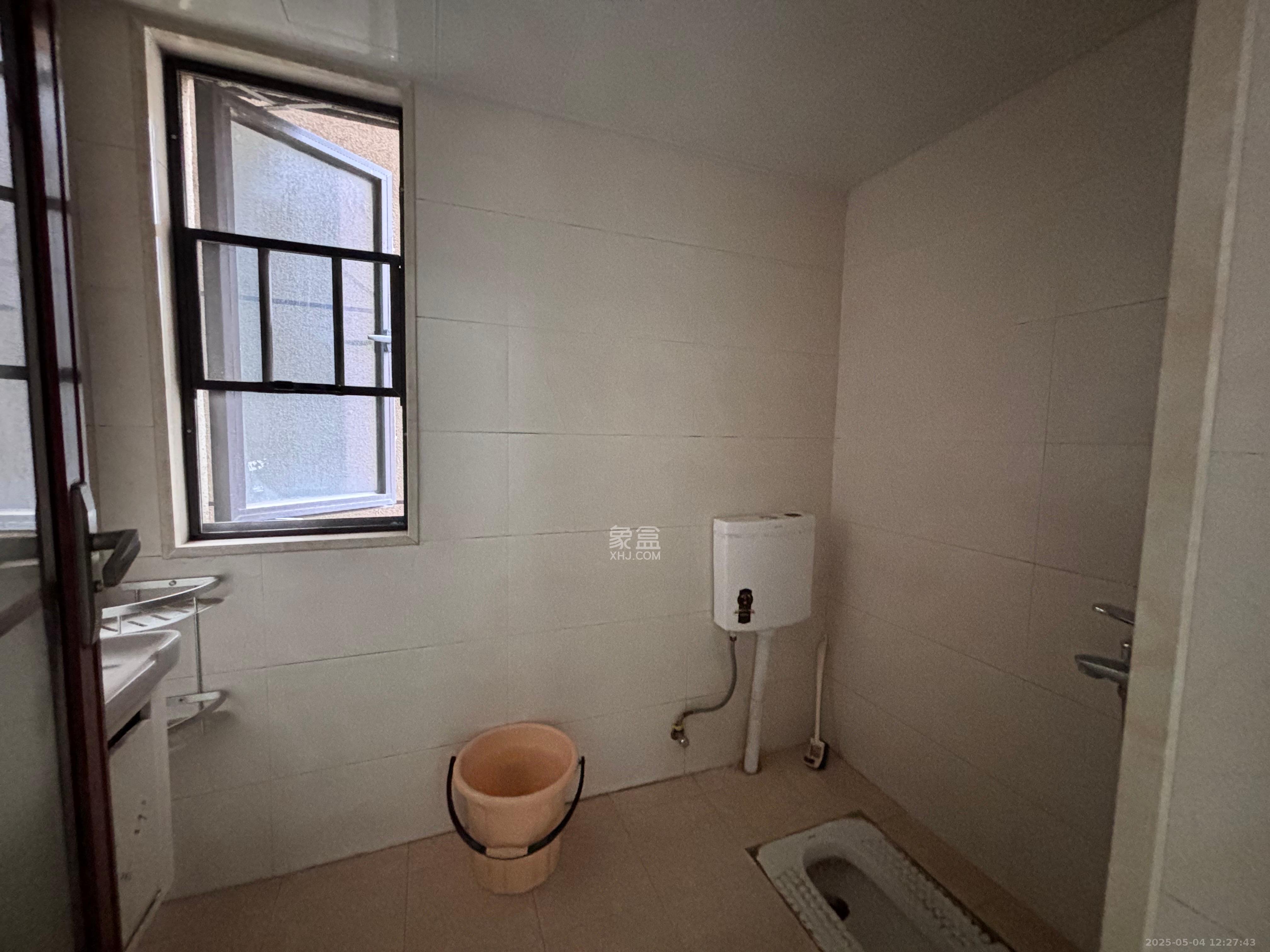 中国铁建梅溪青秀二期 3室1厅2卫 3200.0元/月 中国铁建梅溪青秀二期 3室1厅2卫 3200.0元/月室内图