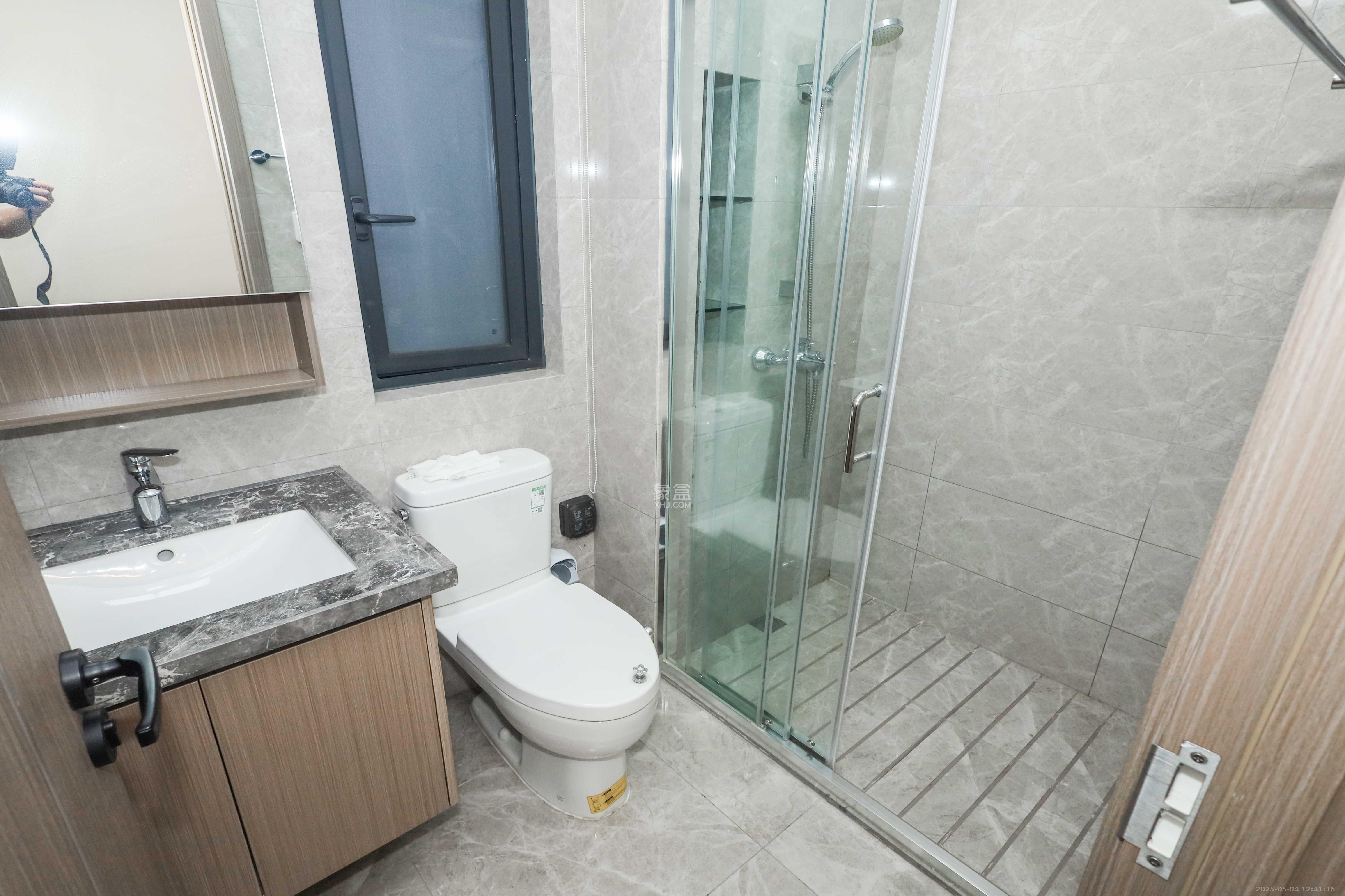 中海麓山境北区 3室2厅2卫 149.96万 中海麓山境北区 3室2厅2卫 149.96万卫生间