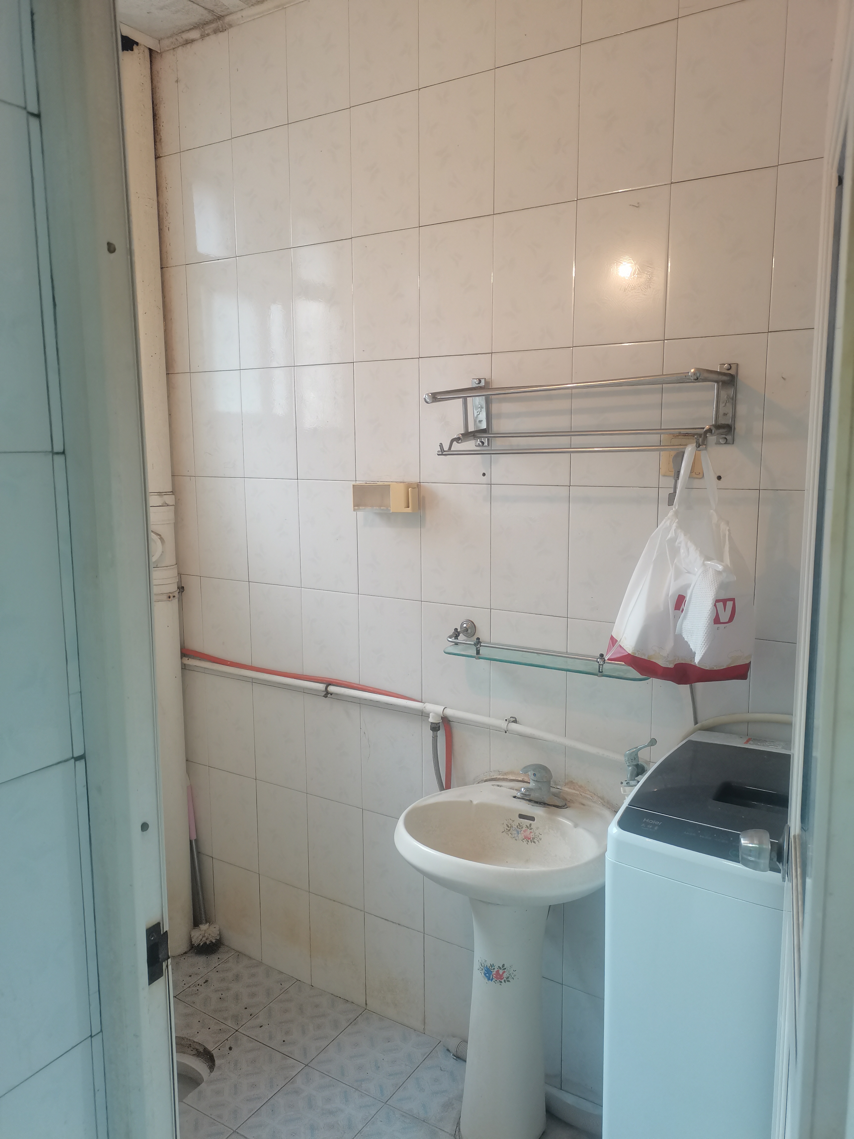 区技术监督局(贤童街3号) 2室2厅1卫 600.0元/月 区技术监督局(贤童街3号) 2室2厅1卫 600.0元/月室内图