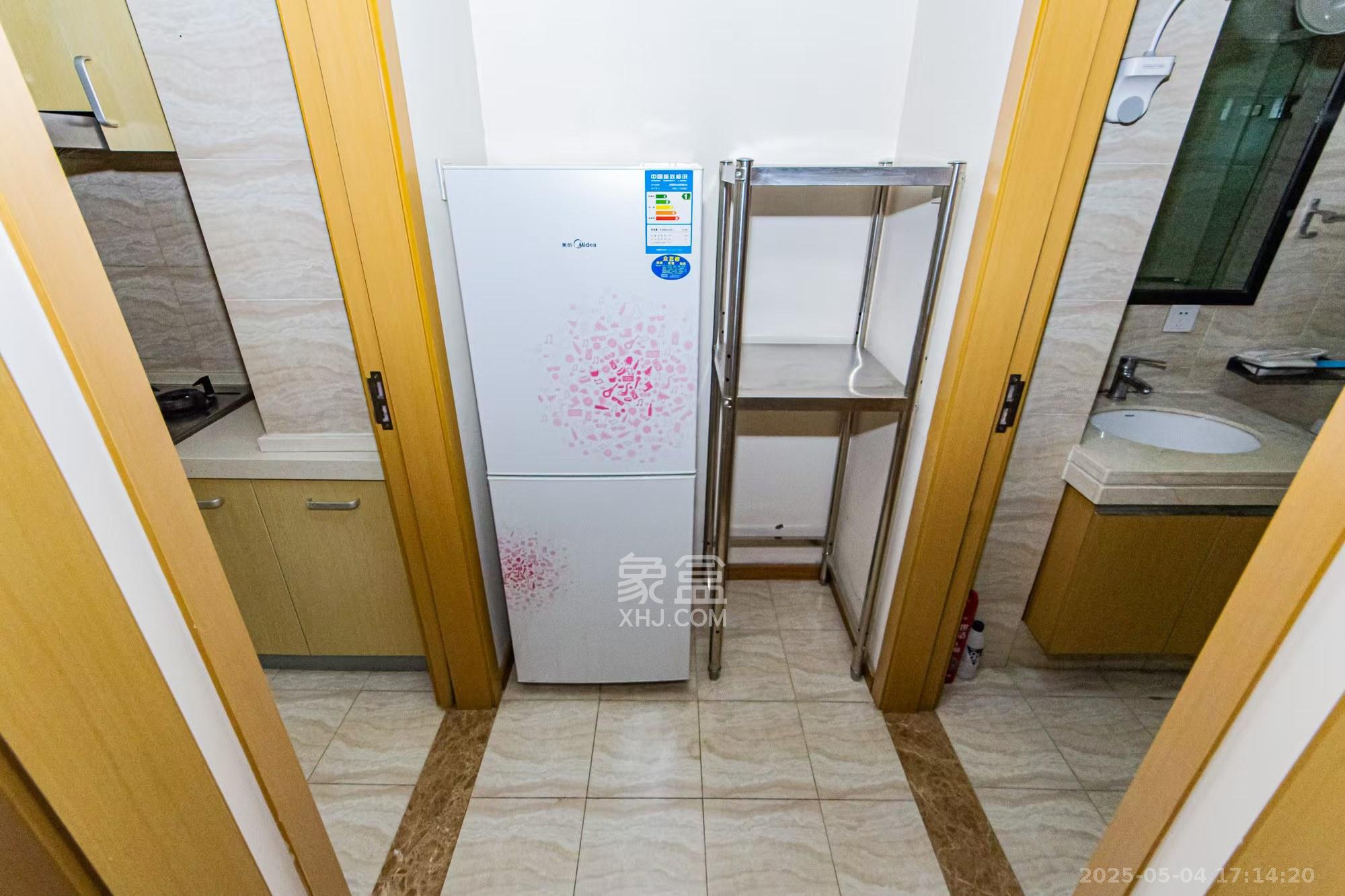 北辰三角洲E3区  1室1厅1卫    2200.0元/月室内图
