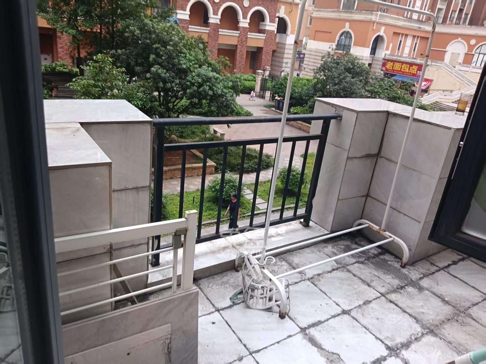 米兰春天 1室0厅0卫 1400.0元/月 米兰春天 1室0厅0卫 1400.0元/月室内图