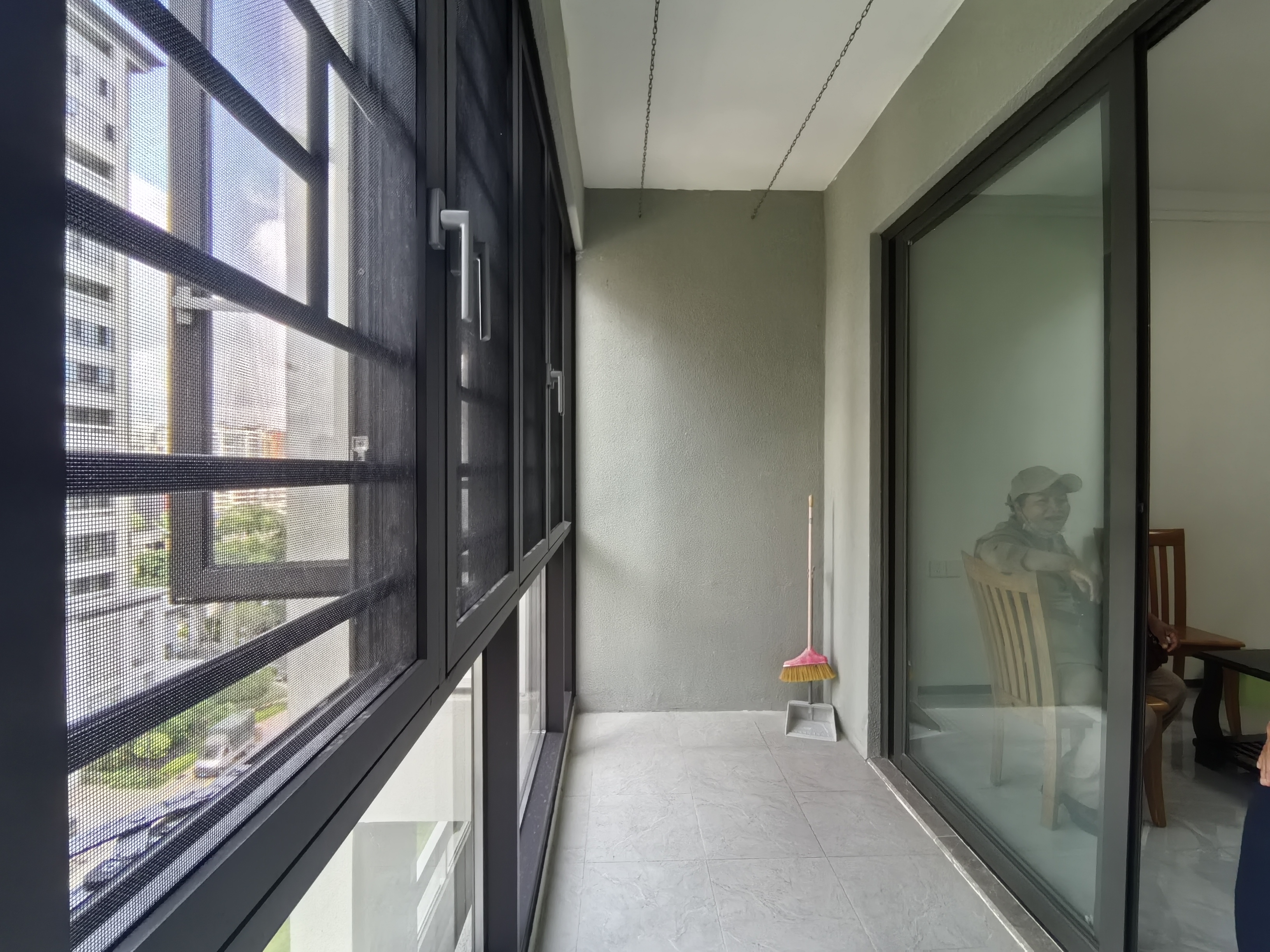 海府大院（海府路41号）  3室2厅1卫   3300.00元/月室内图