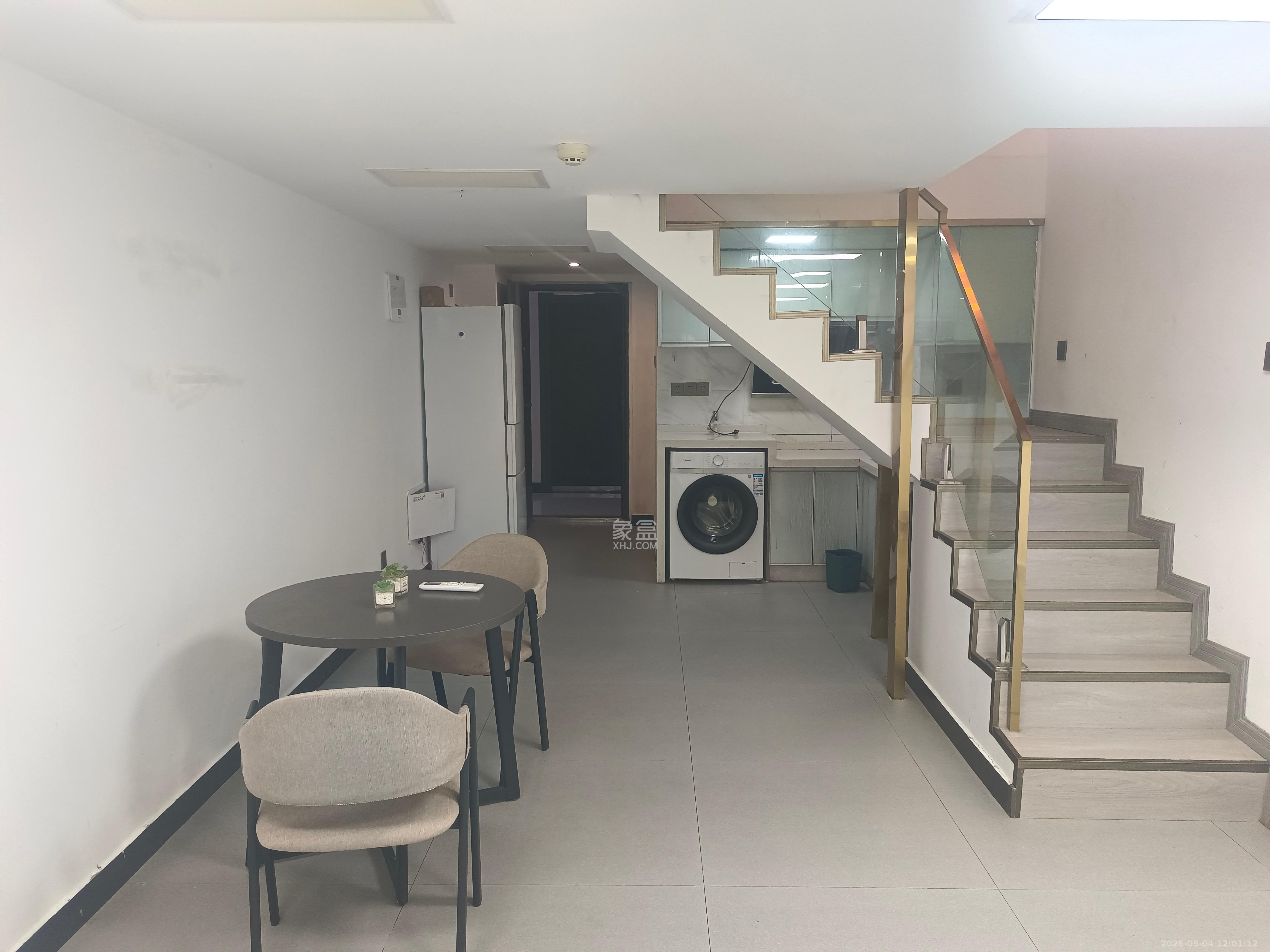 太阳城 1室1厅2卫 1550.0元/月 太阳城 1室1厅2卫 1550.0元/月室内图