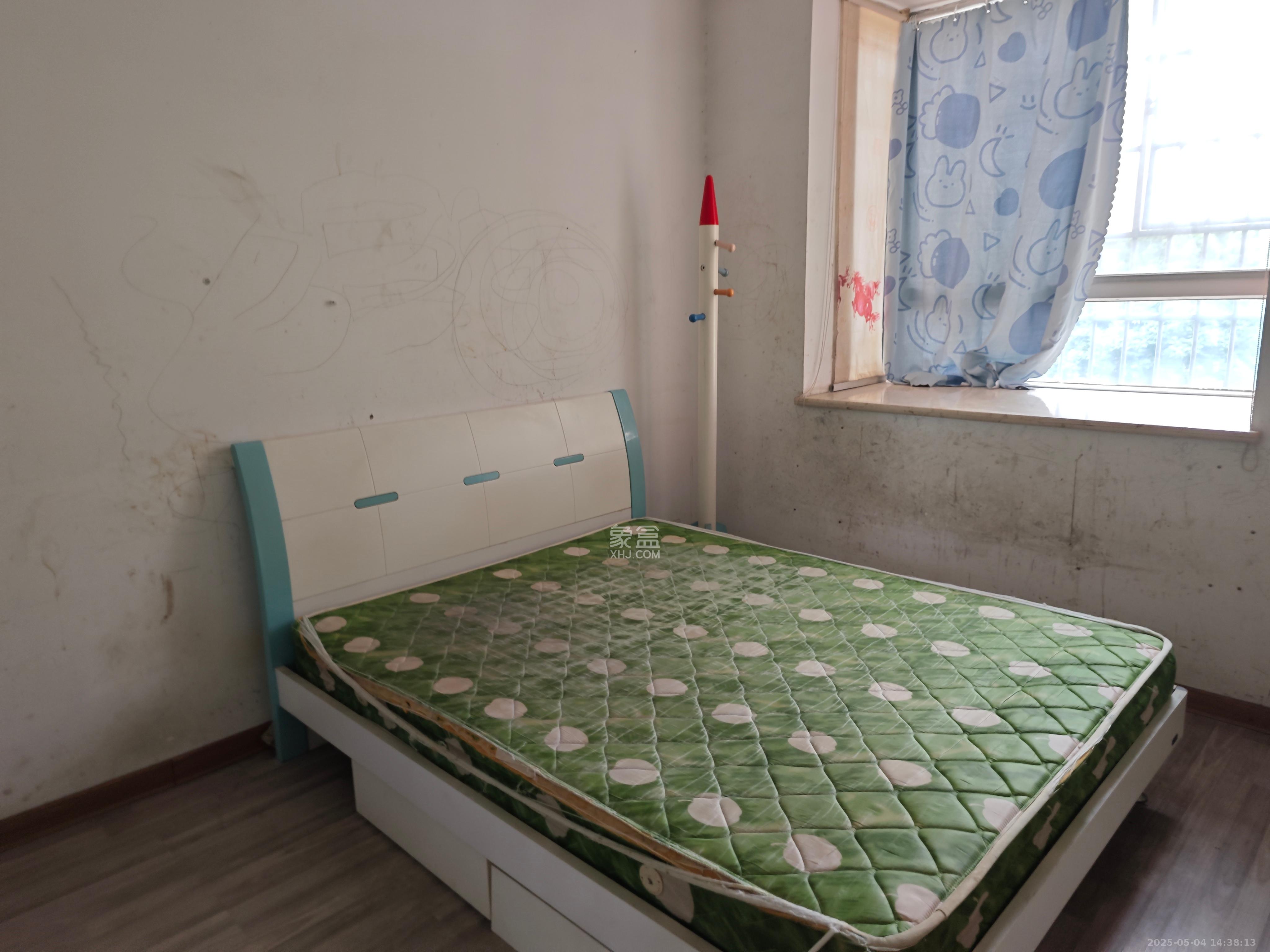 麓谷雅园 3室0厅0卫 2200.0元/月 麓谷雅园 3室0厅0卫 2200.0元/月室内图