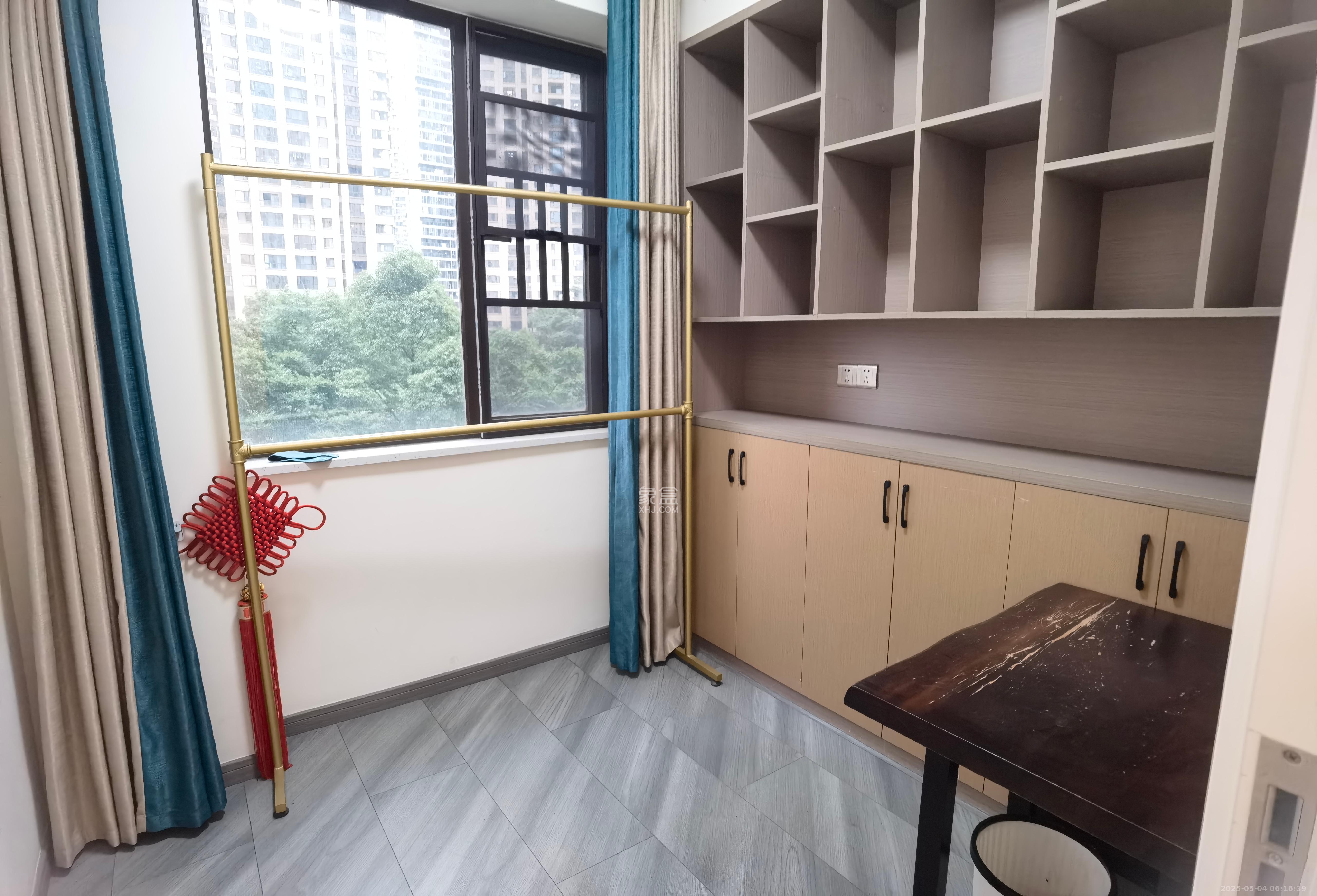 保利西海岸A区 3室2厅2卫 5500.0元/月 保利西海岸A区 3室2厅2卫 5500.0元/月室内图