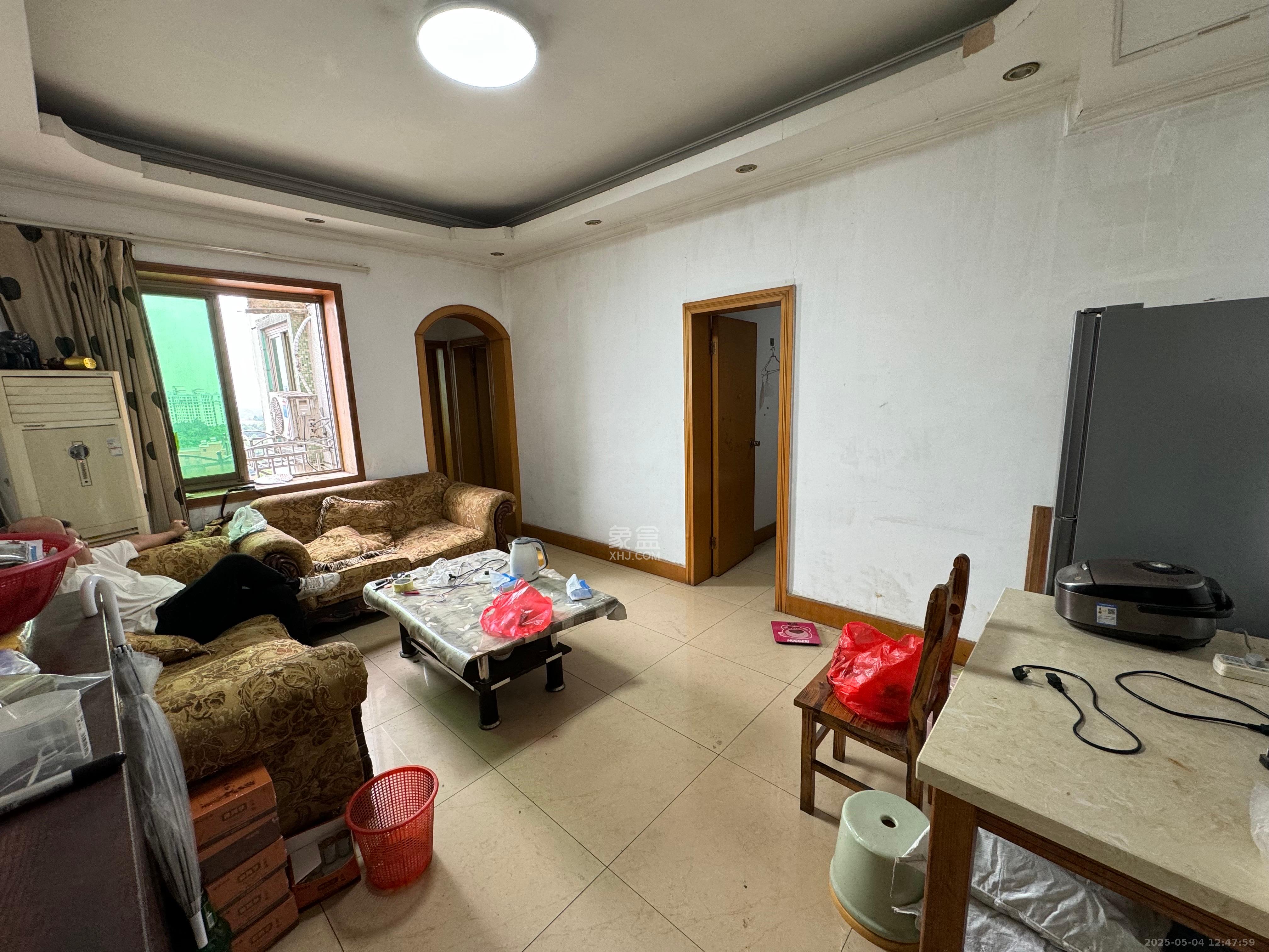 隆华金属宿舍  3室2厅1卫    2400.0元/月 隆华金属宿舍  3室2厅1卫    2400.0元/月室内图